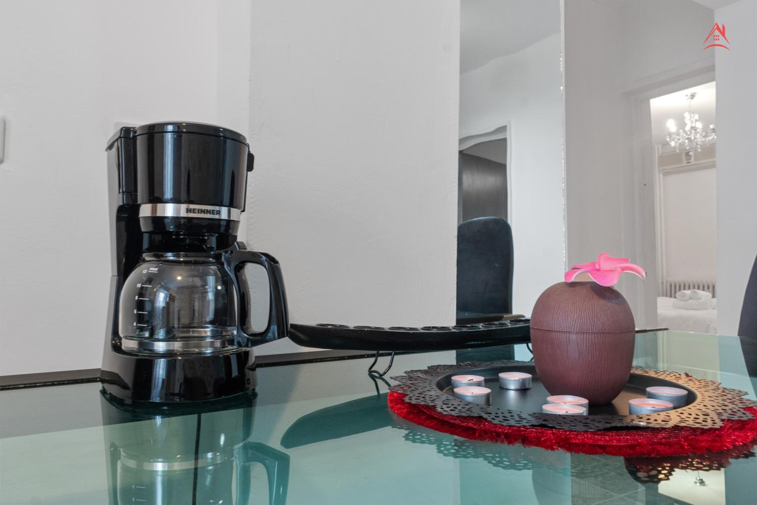 Unirii Large 2 Bedroom Apartment