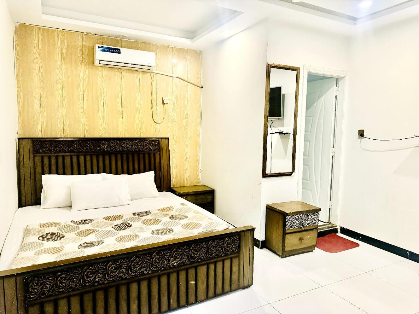 InTown Guesthouse