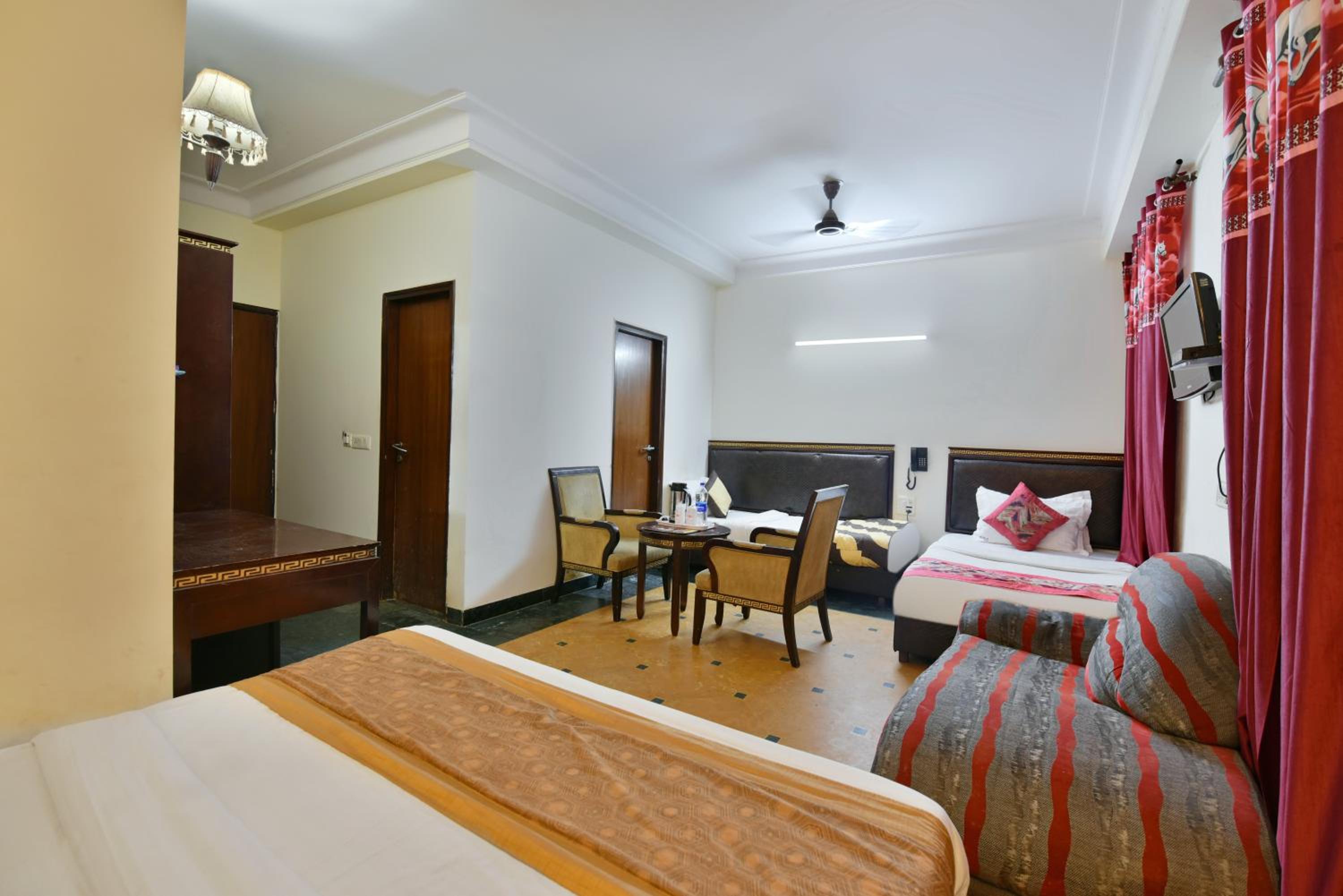 hotel room