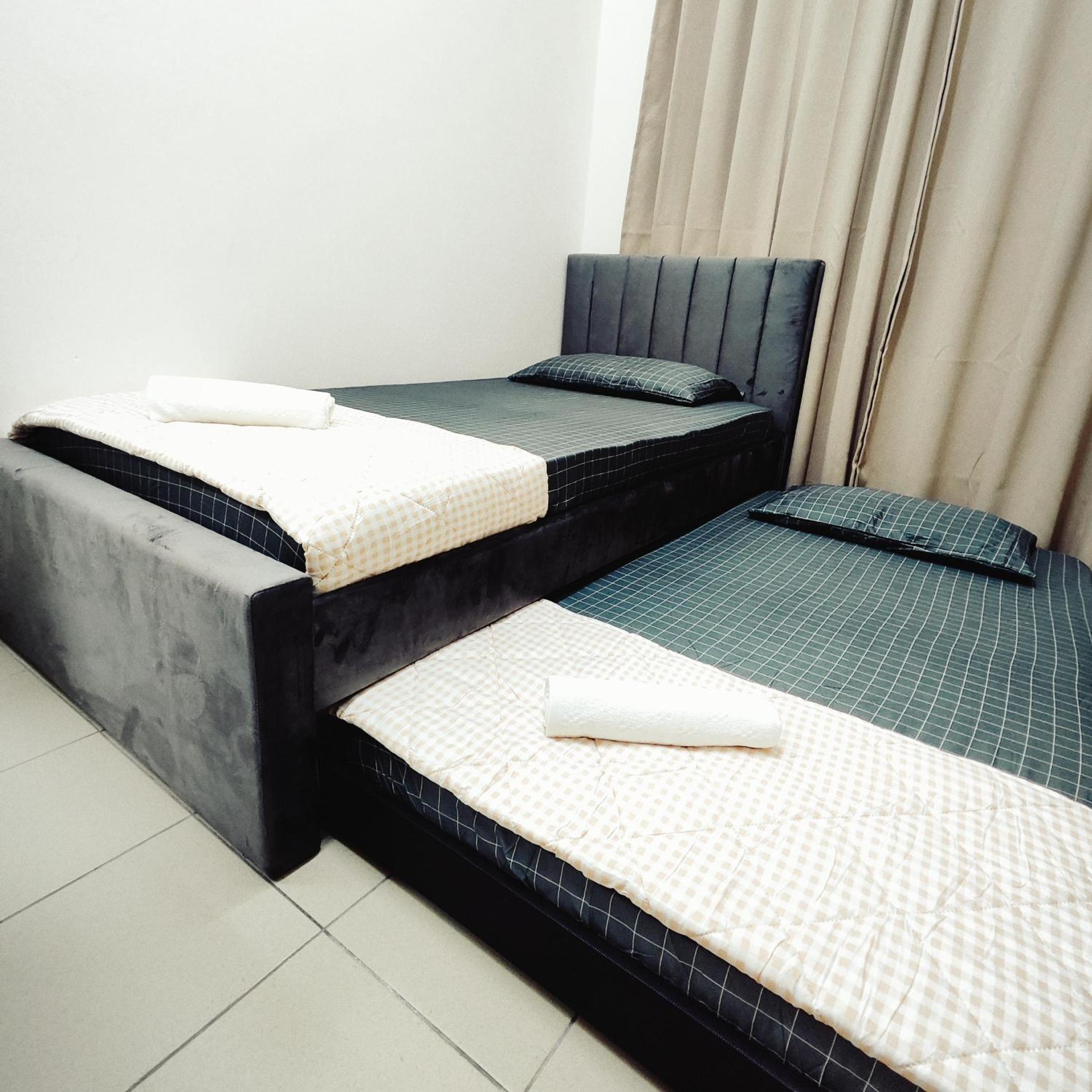 Cheras Landed Homestay 4BR - 10Pax - MRT Suntex photo 2