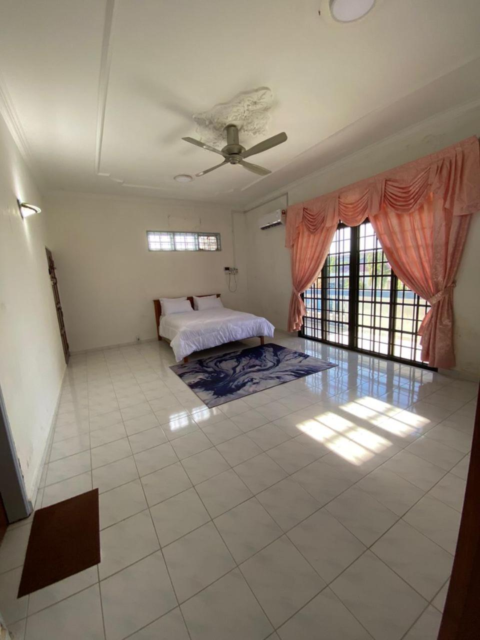 Mama Homestay Kampung Tapang Kota Bharu photo 7
