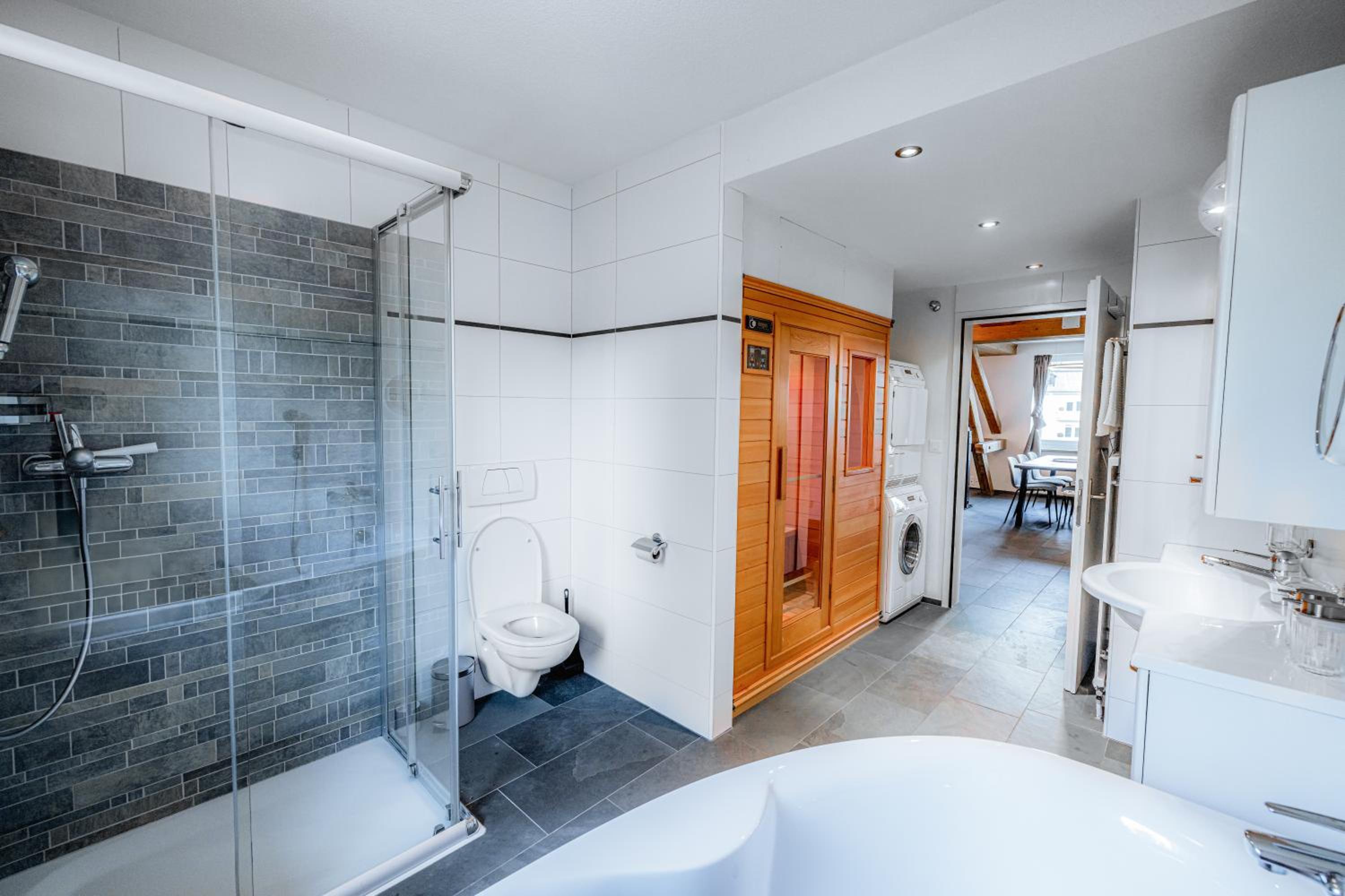 VISIMO Apartments Flims with private Sauna