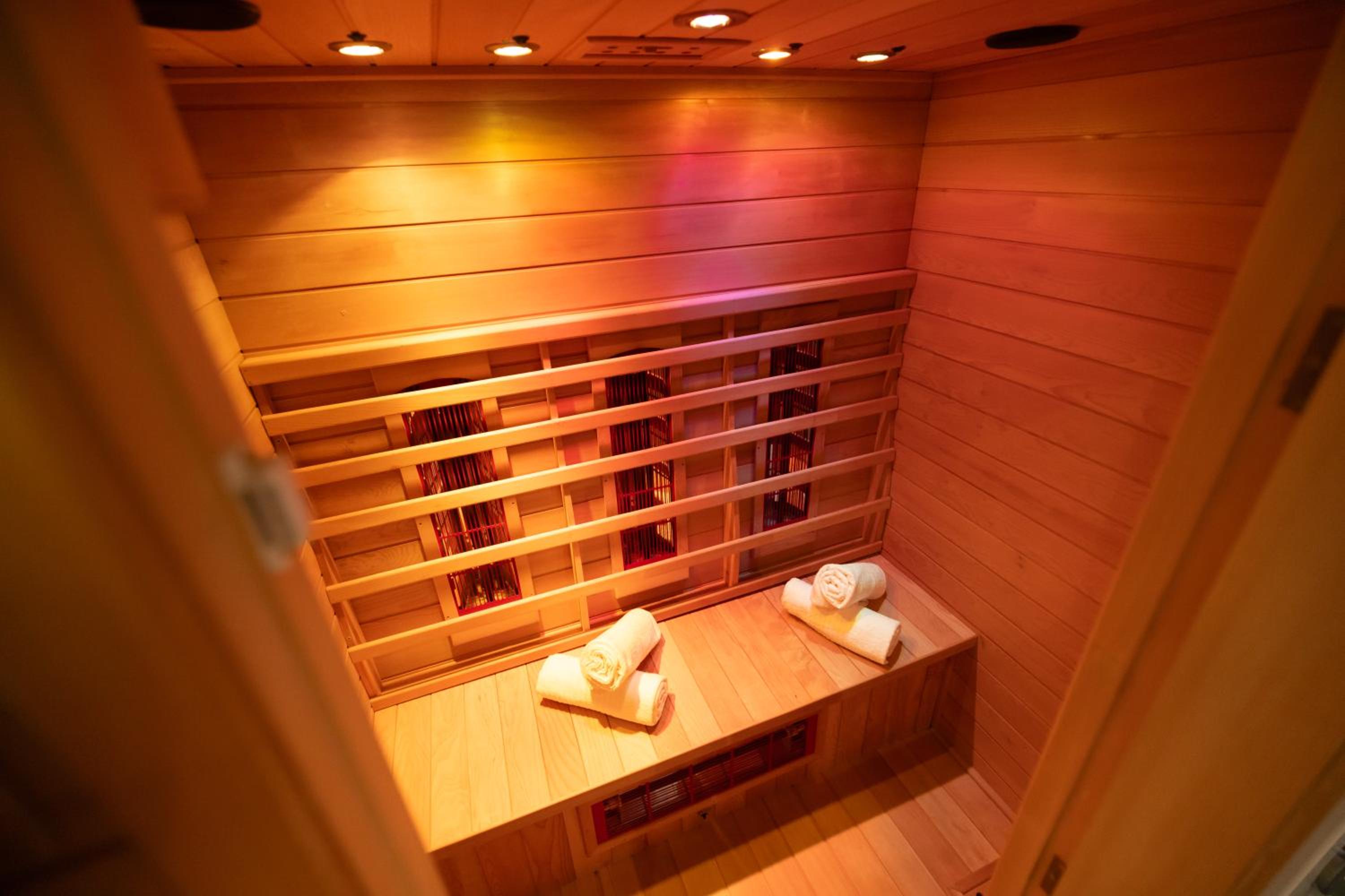 VISIMO Apartments Flims with private Sauna
