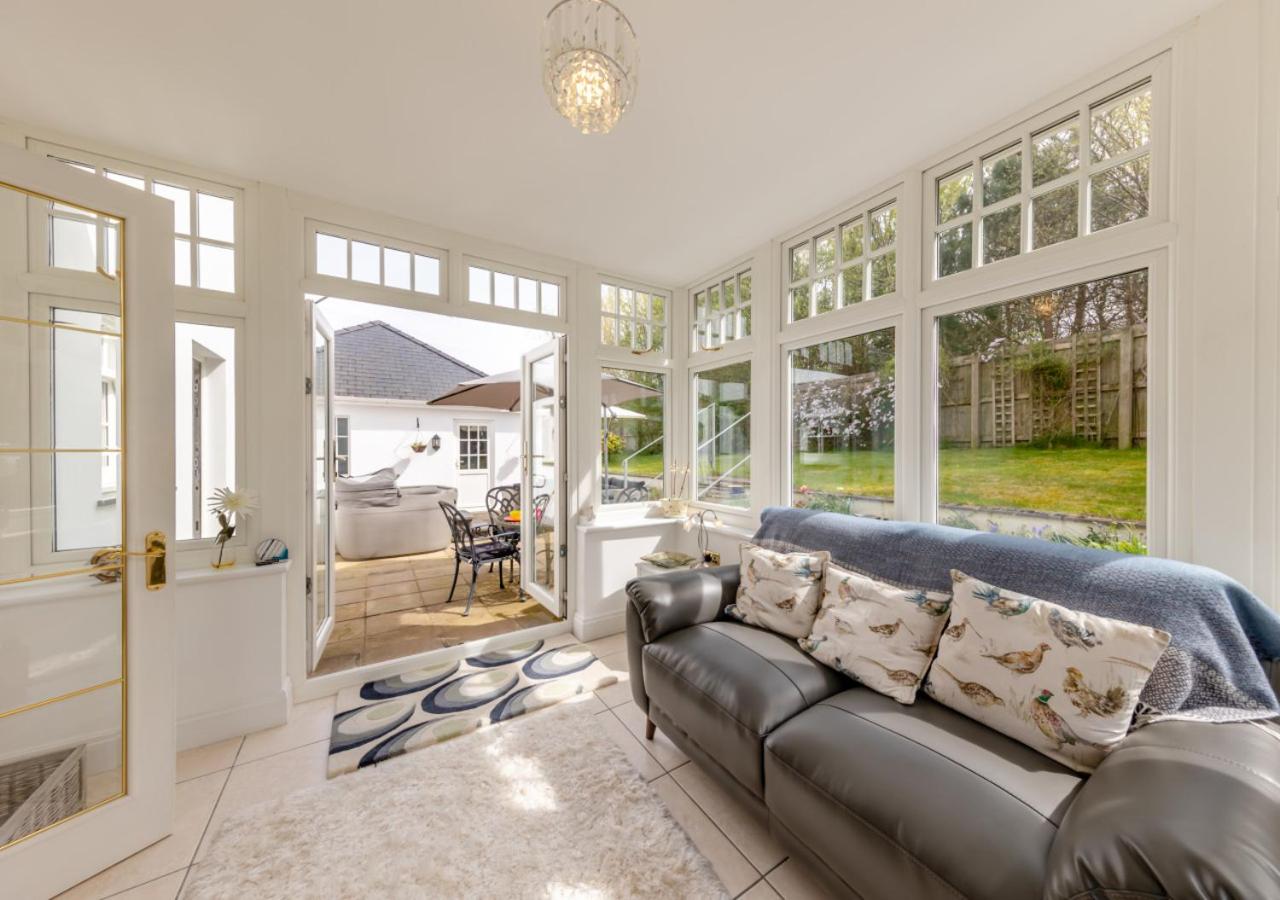 4 Bed in Llanon oc-g29204