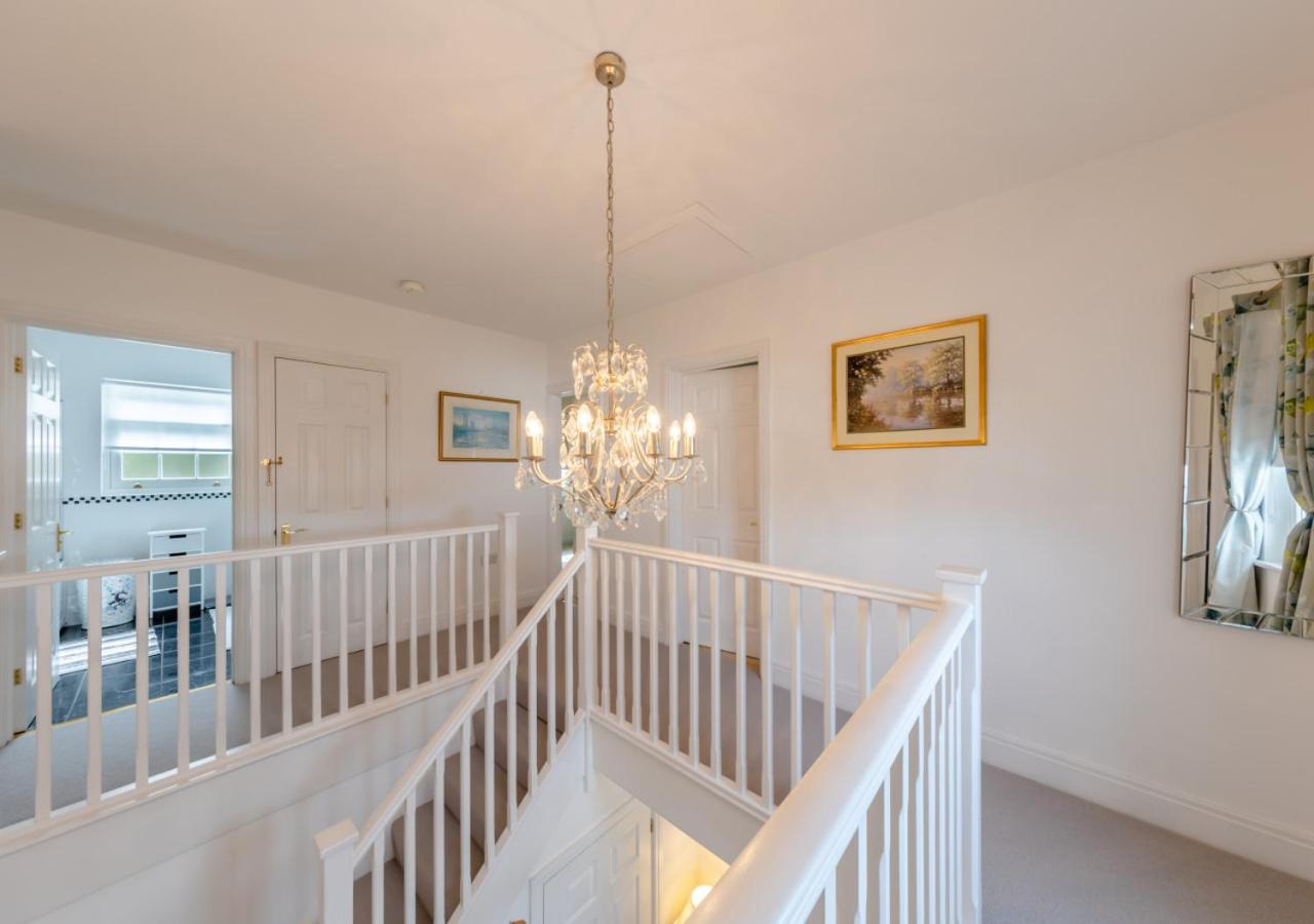 4 Bed in Llanon oc-g29204