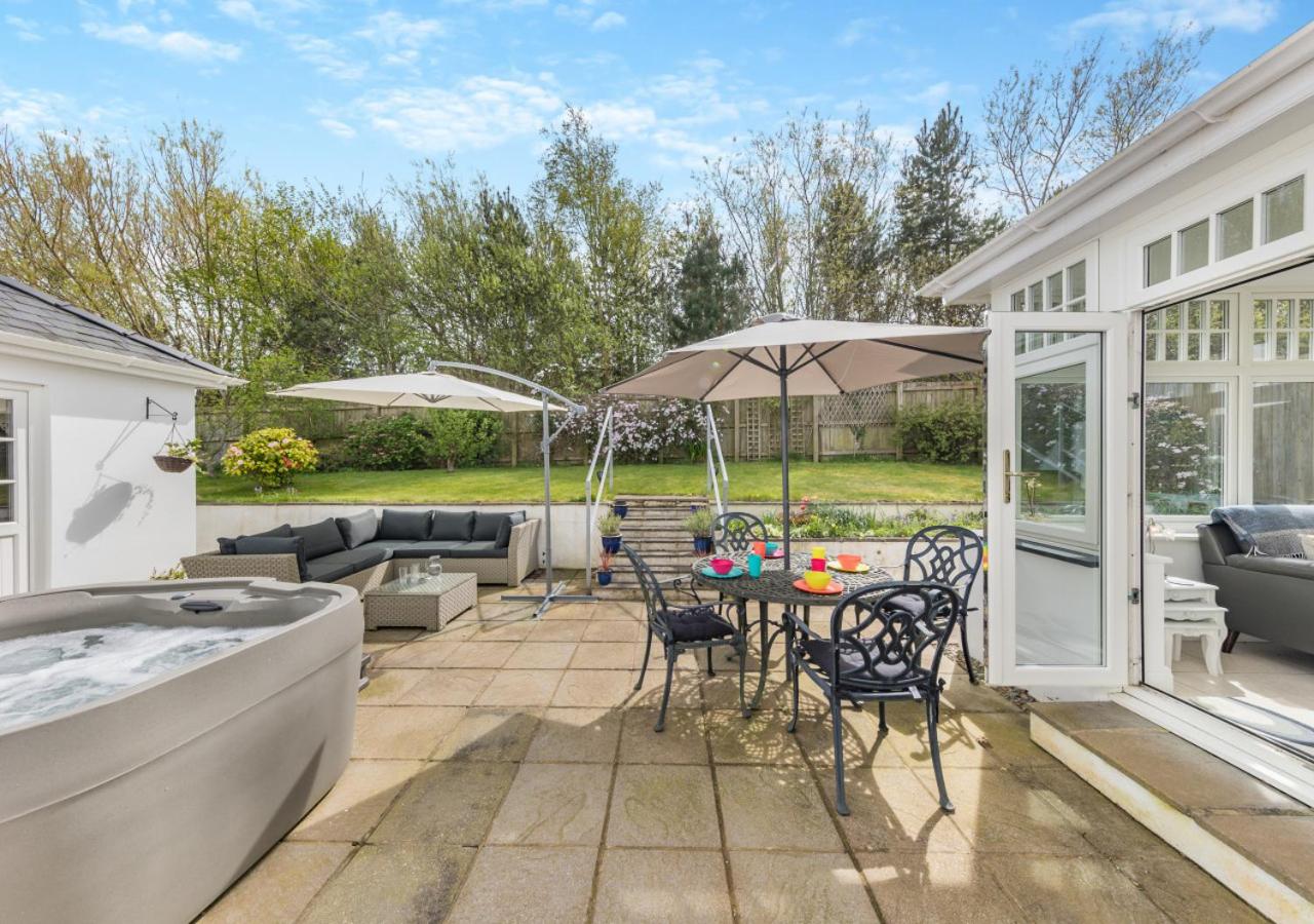4 Bed in Llanon oc-g29204