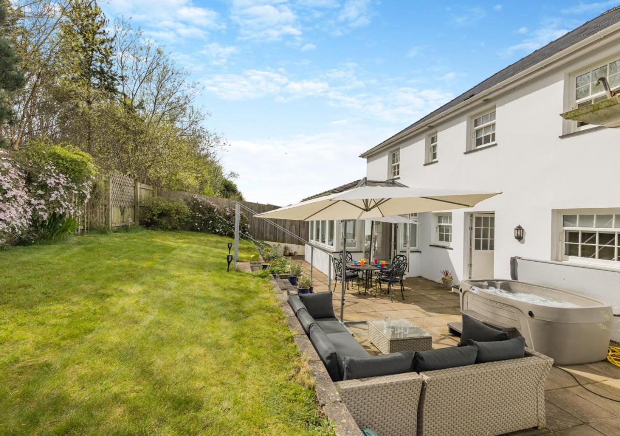4 Bed in Llanon oc-g29204