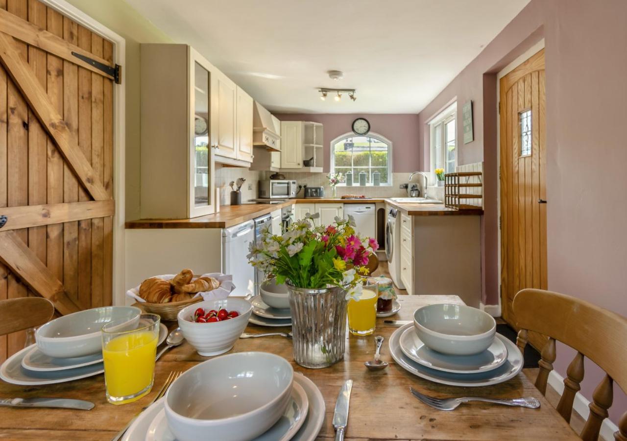 2 Bed in Abergwaun oc-t14348