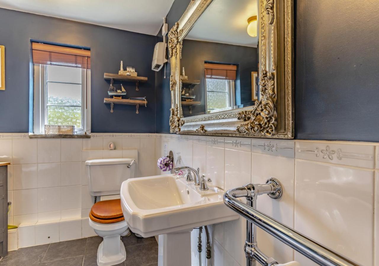 2 Bed in Abergwaun oc-t14348