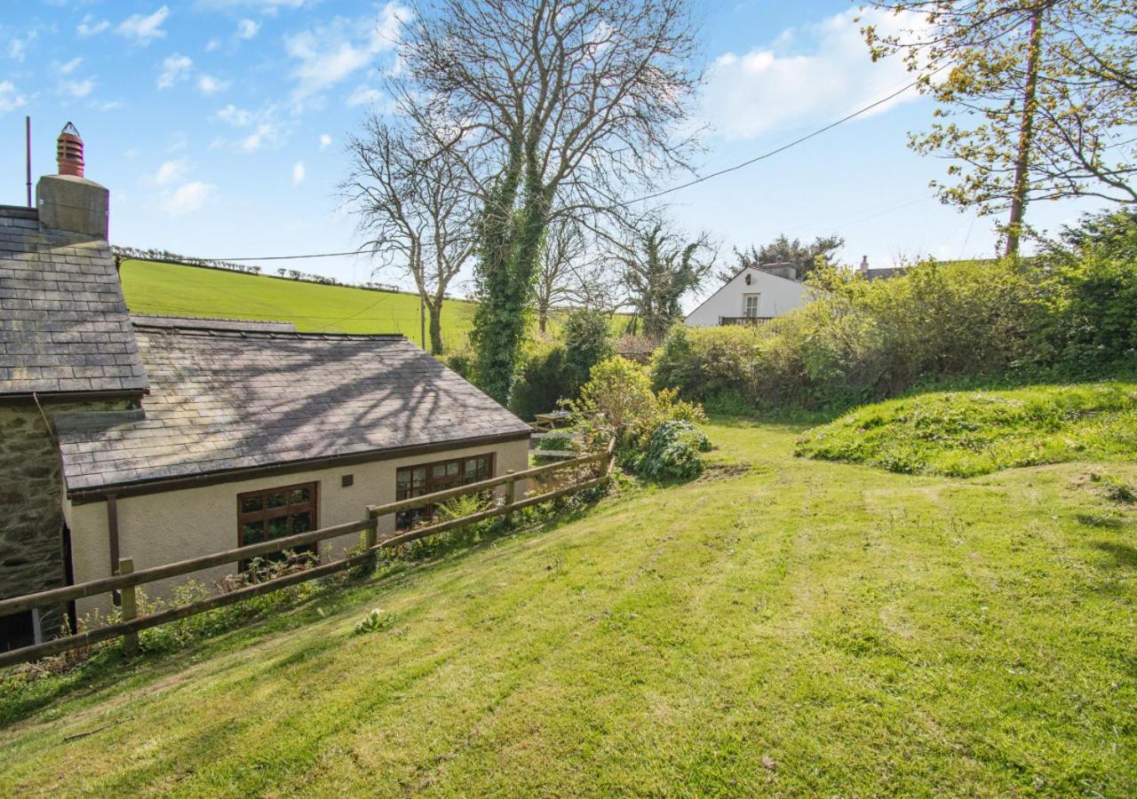 2 Bed in Abergwaun oc-t14348