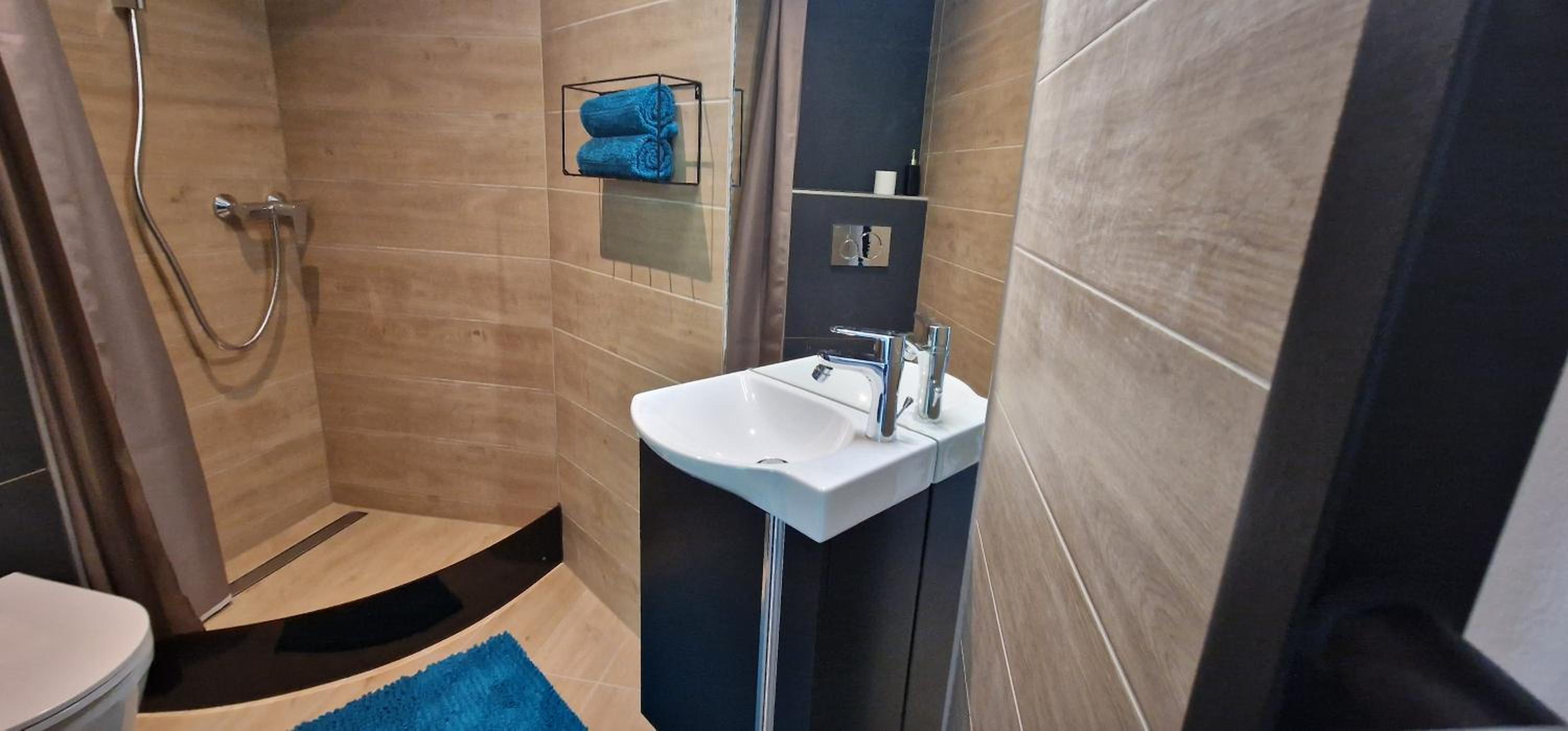 Studio Apartment Aurora view 4