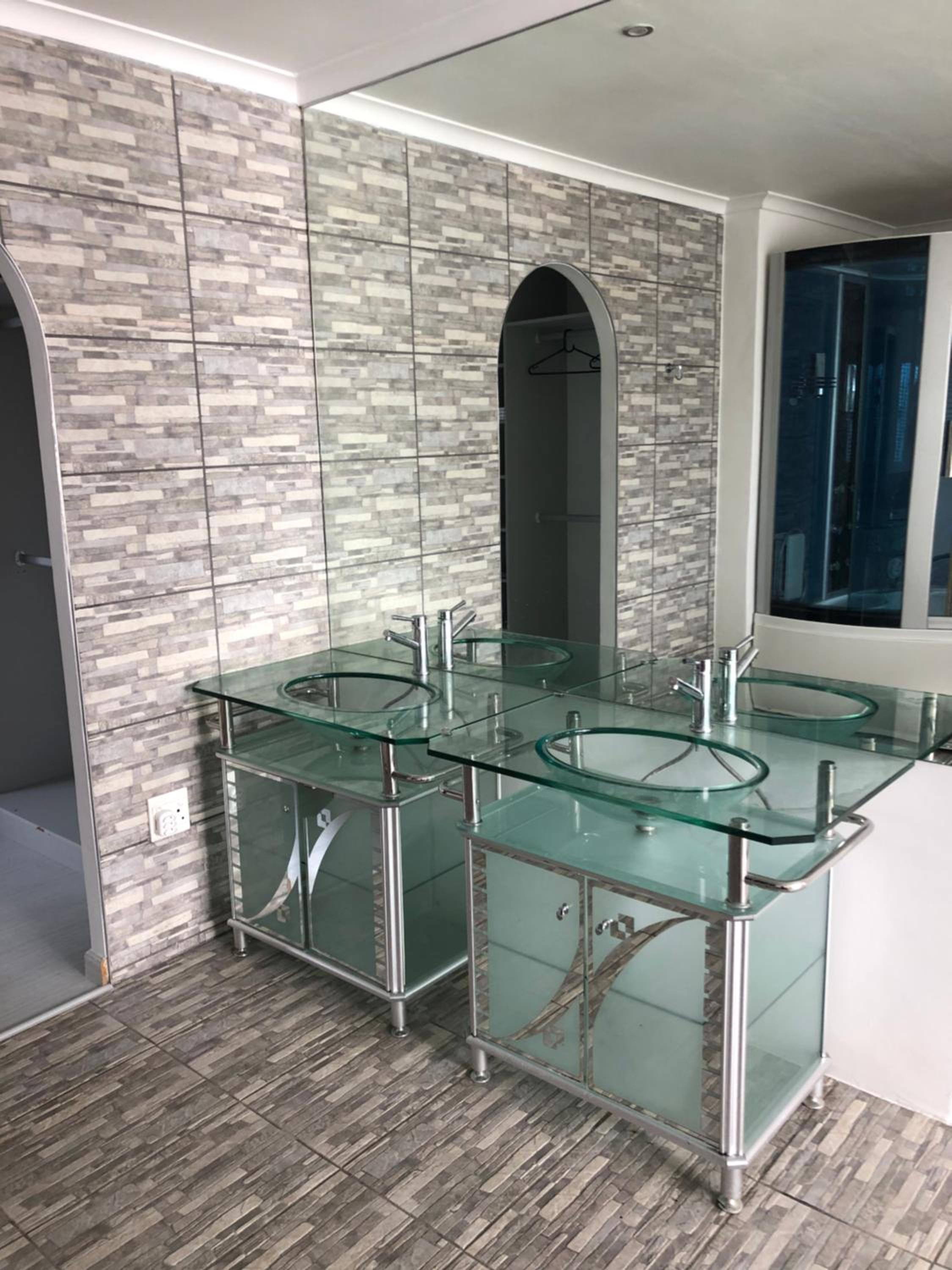 Executive Home Milnerton Ridge