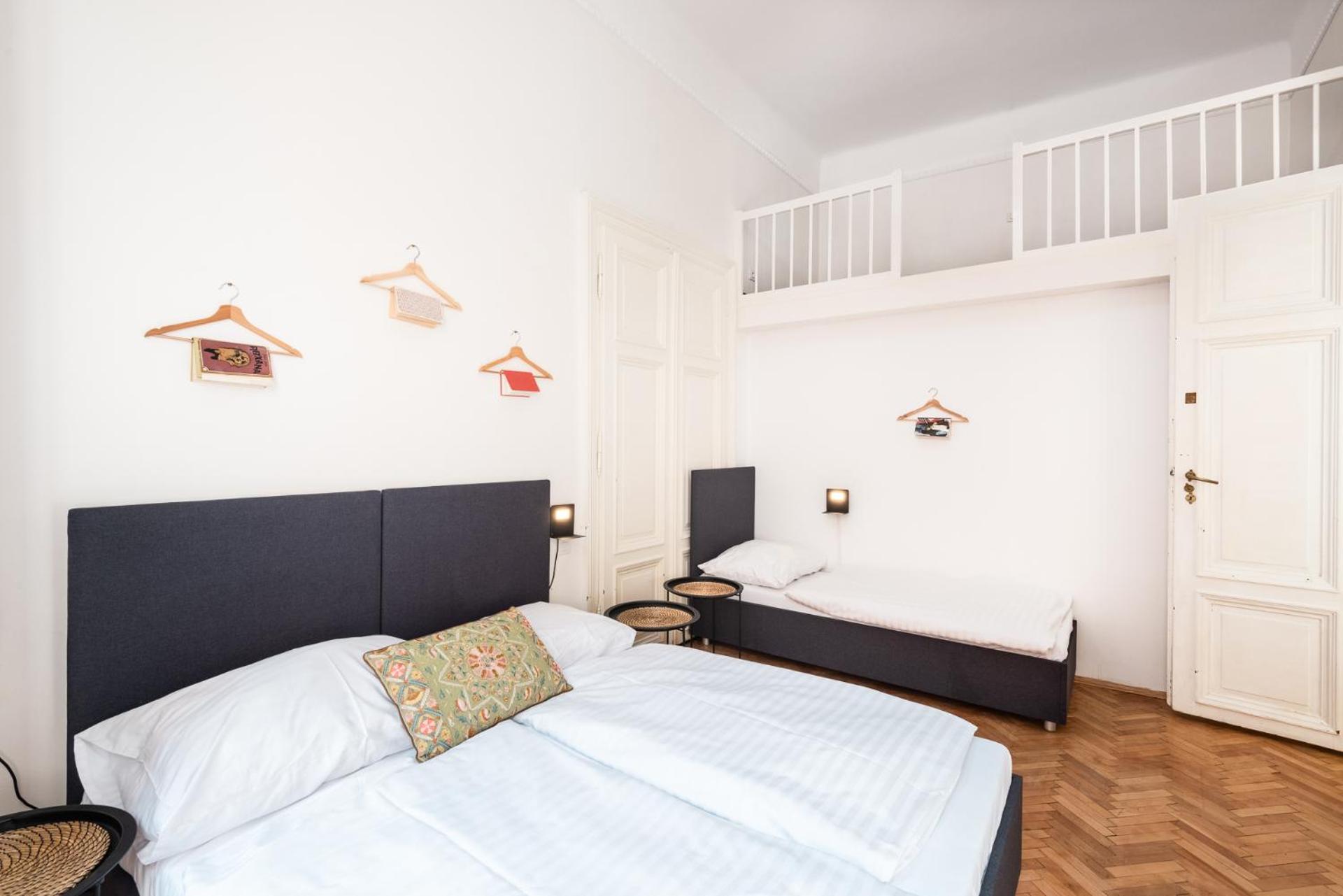 Hybernska Apartments by Pragueforyou