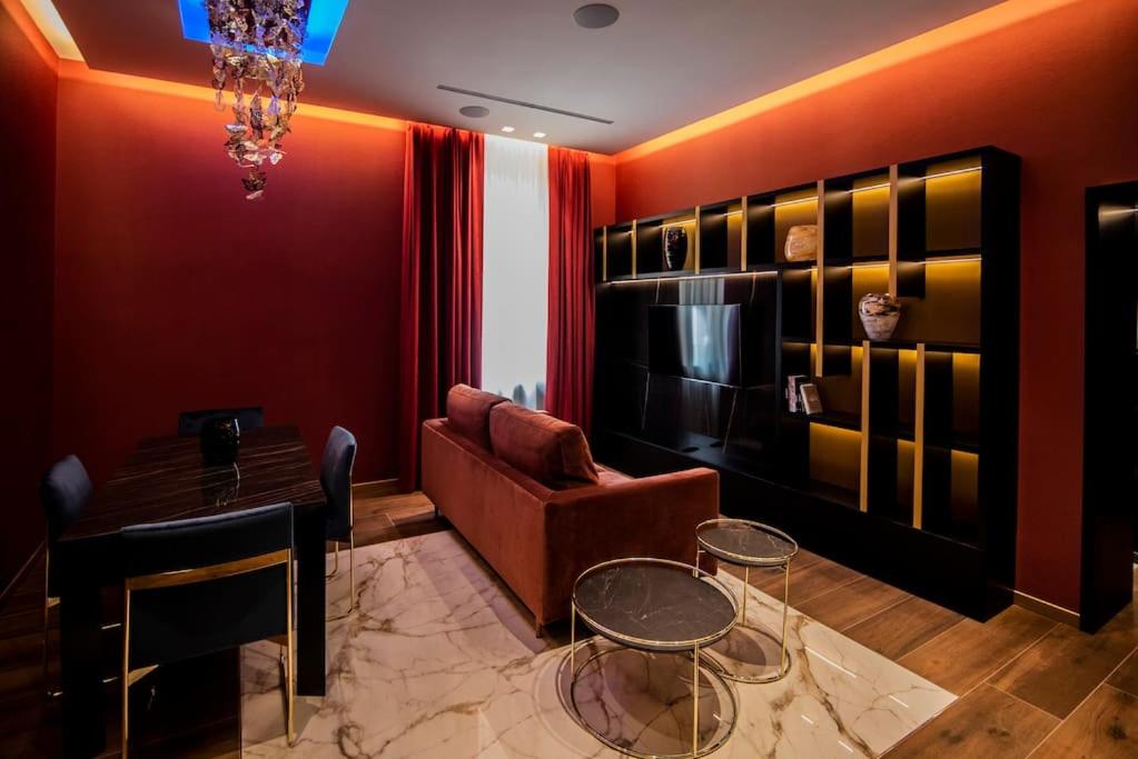 Luxury Rhome Via della Croce