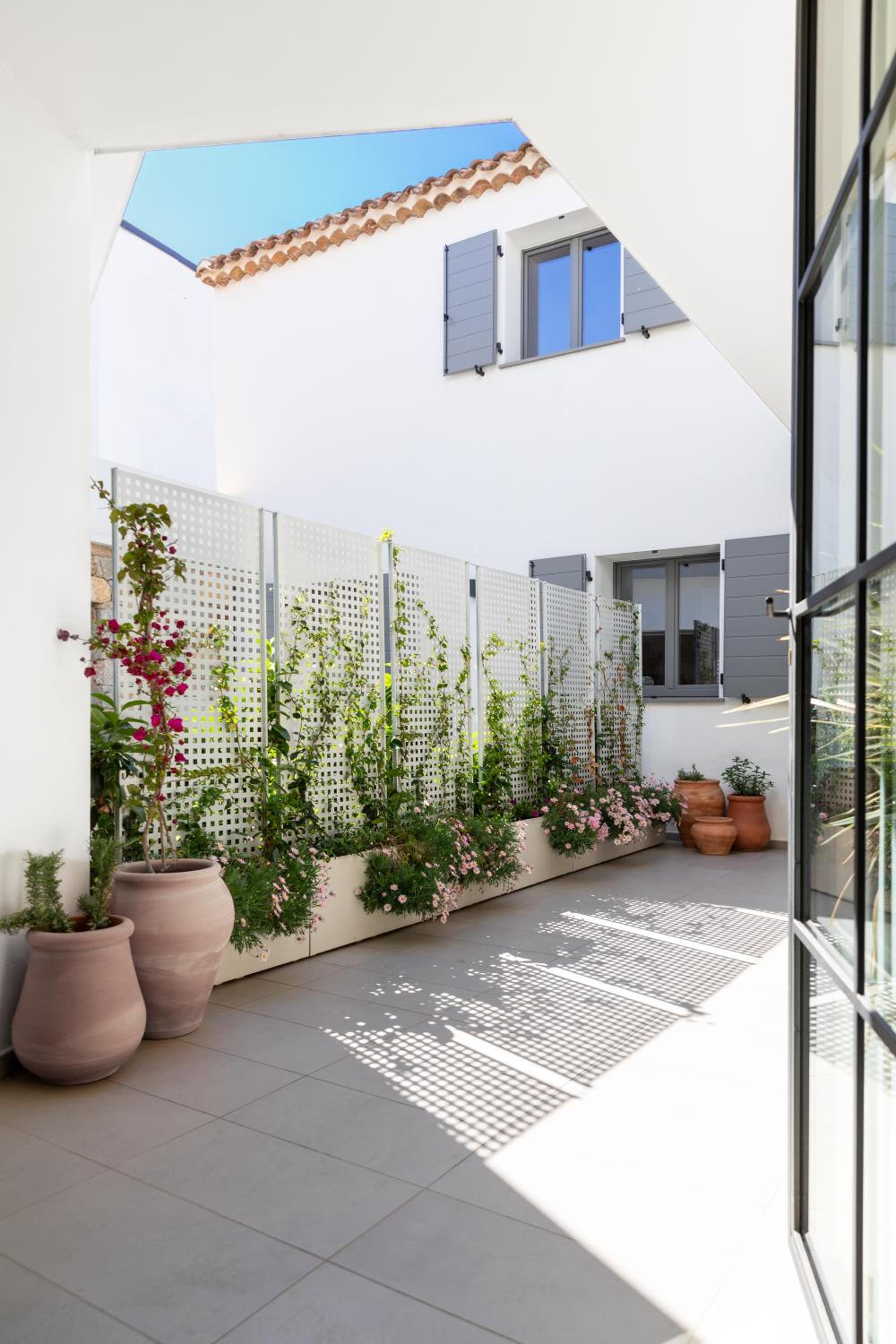 Domu Qirat - Authentic Rooms with Private Terraces view 3