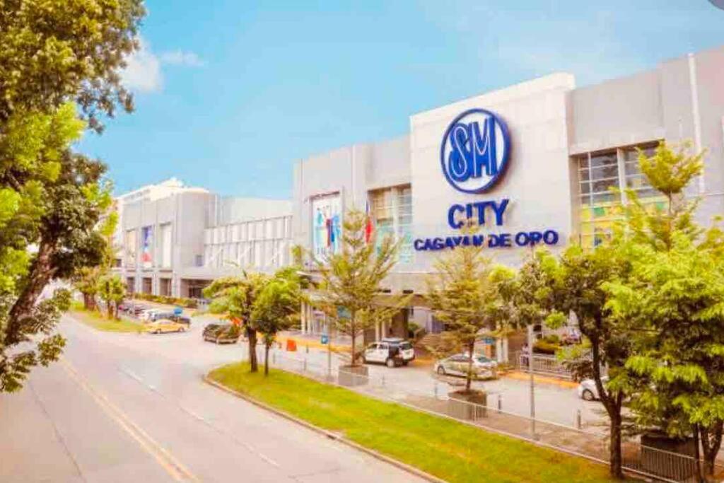 Staycation/Workcation Beside SM CDO Uptown view 2