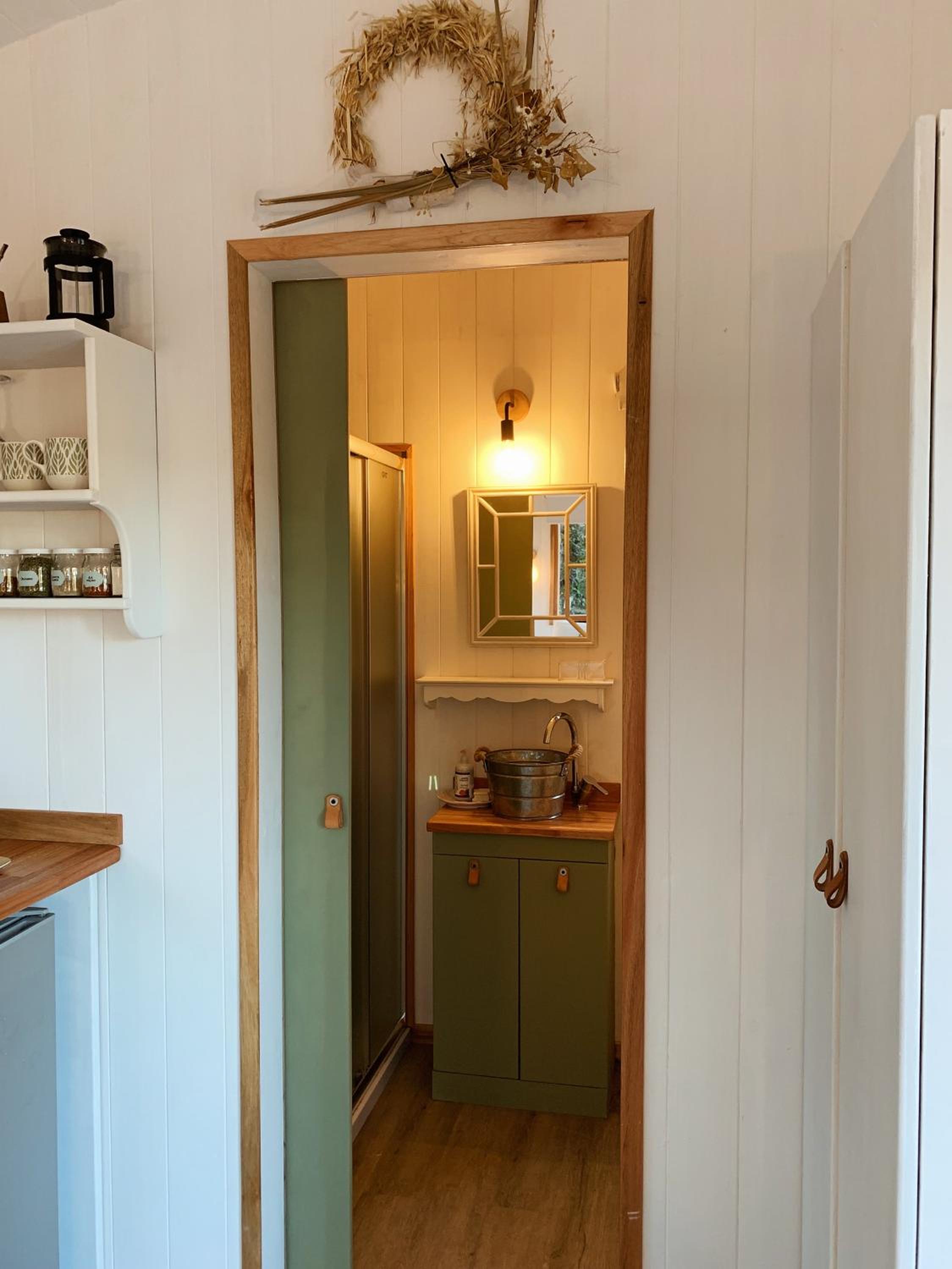 Tiny House bosque con wifi parking free