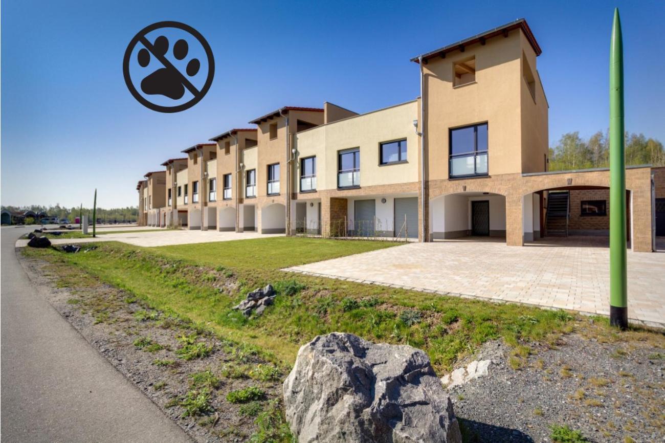 Hotel Lagovida Das Ferienresort Am Störmthaler See - Image 1