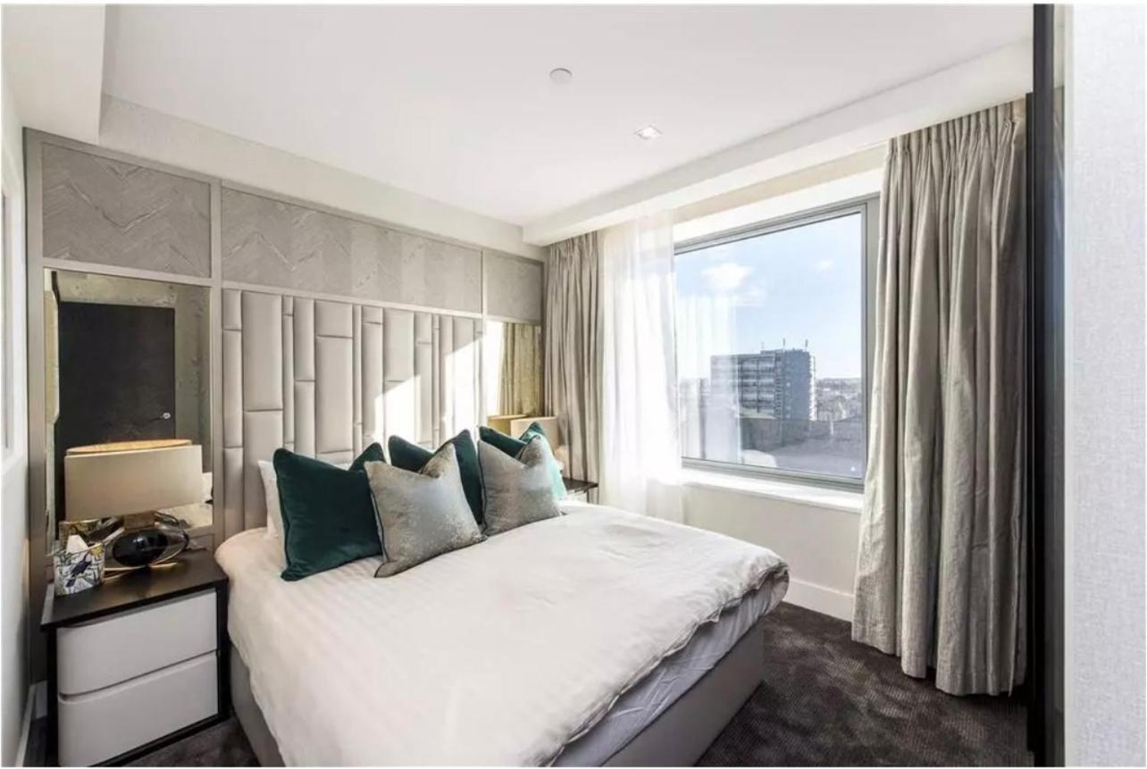 Luxury Apartment Riverside