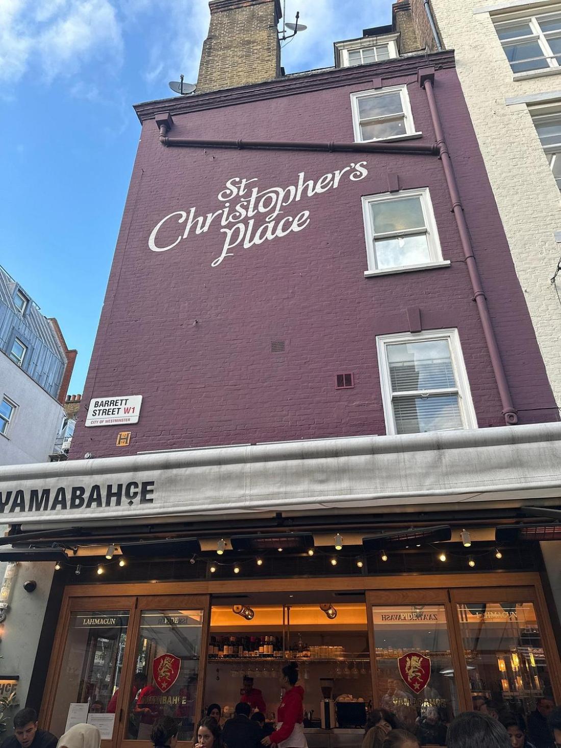 1-Bedroom Flat in London's Top Shopping District 6GC