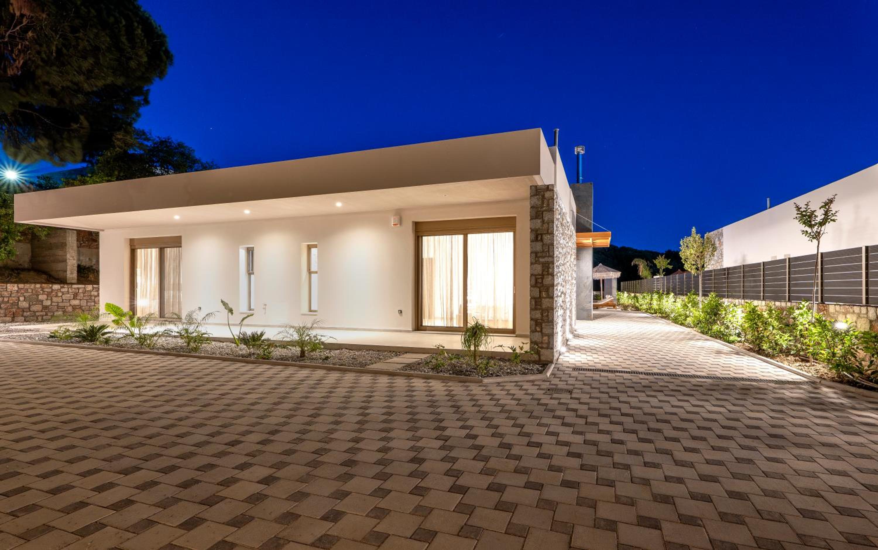 Emerald Estate