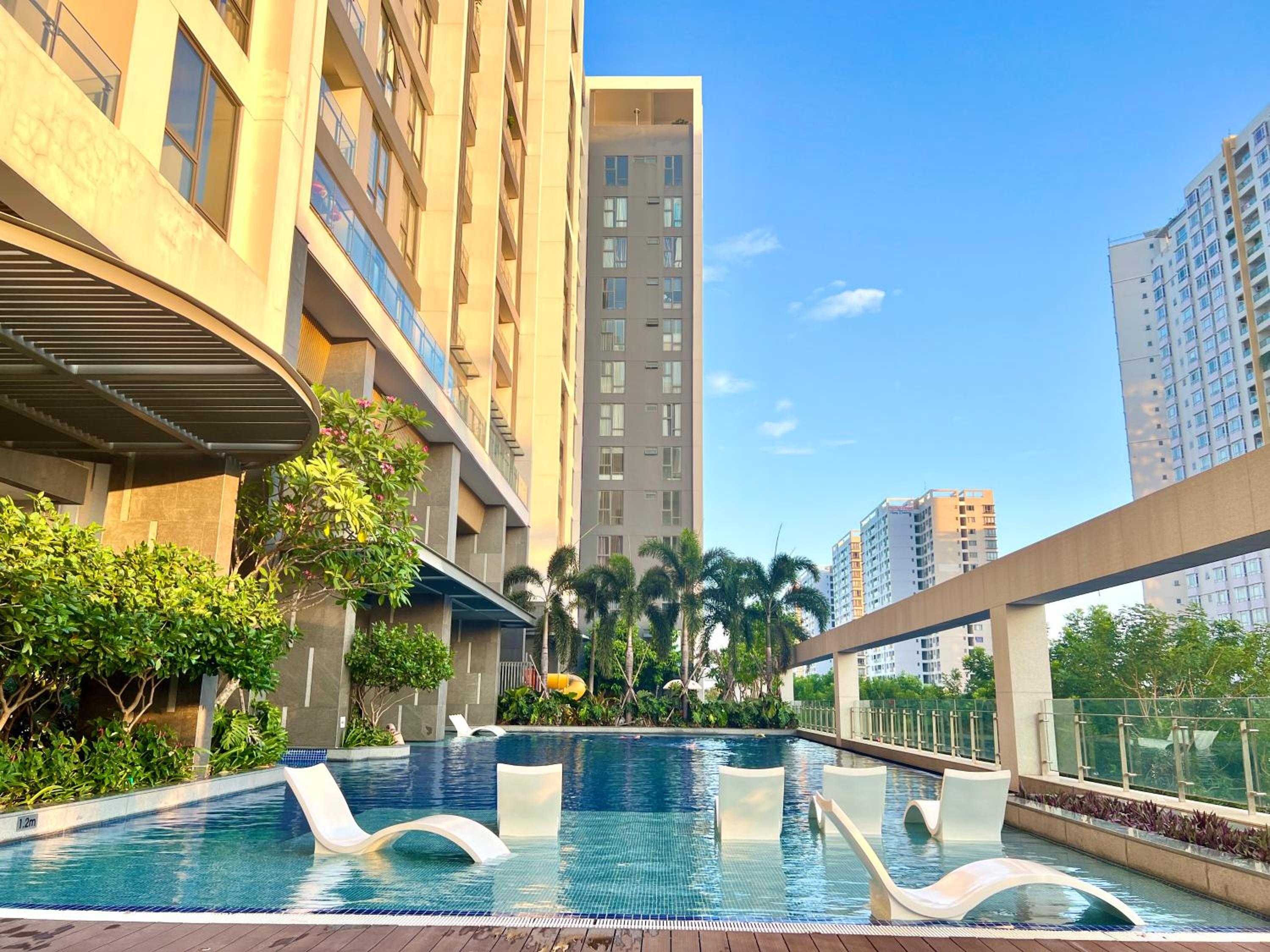 The Ascentia - Scandinavian apartment - Near SECC, Mall