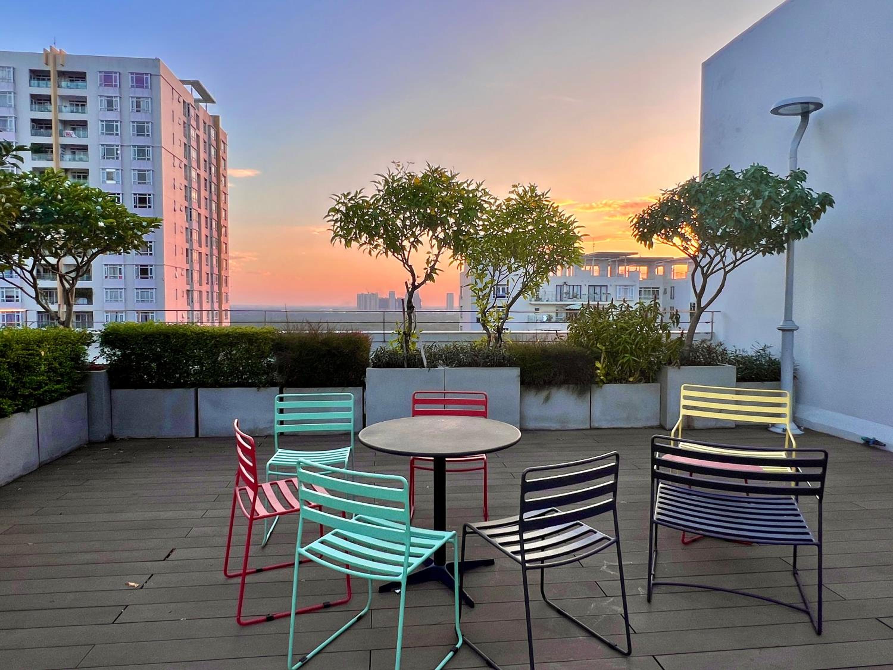 The Ascentia - Scandinavian apartment - Near SECC, Mall