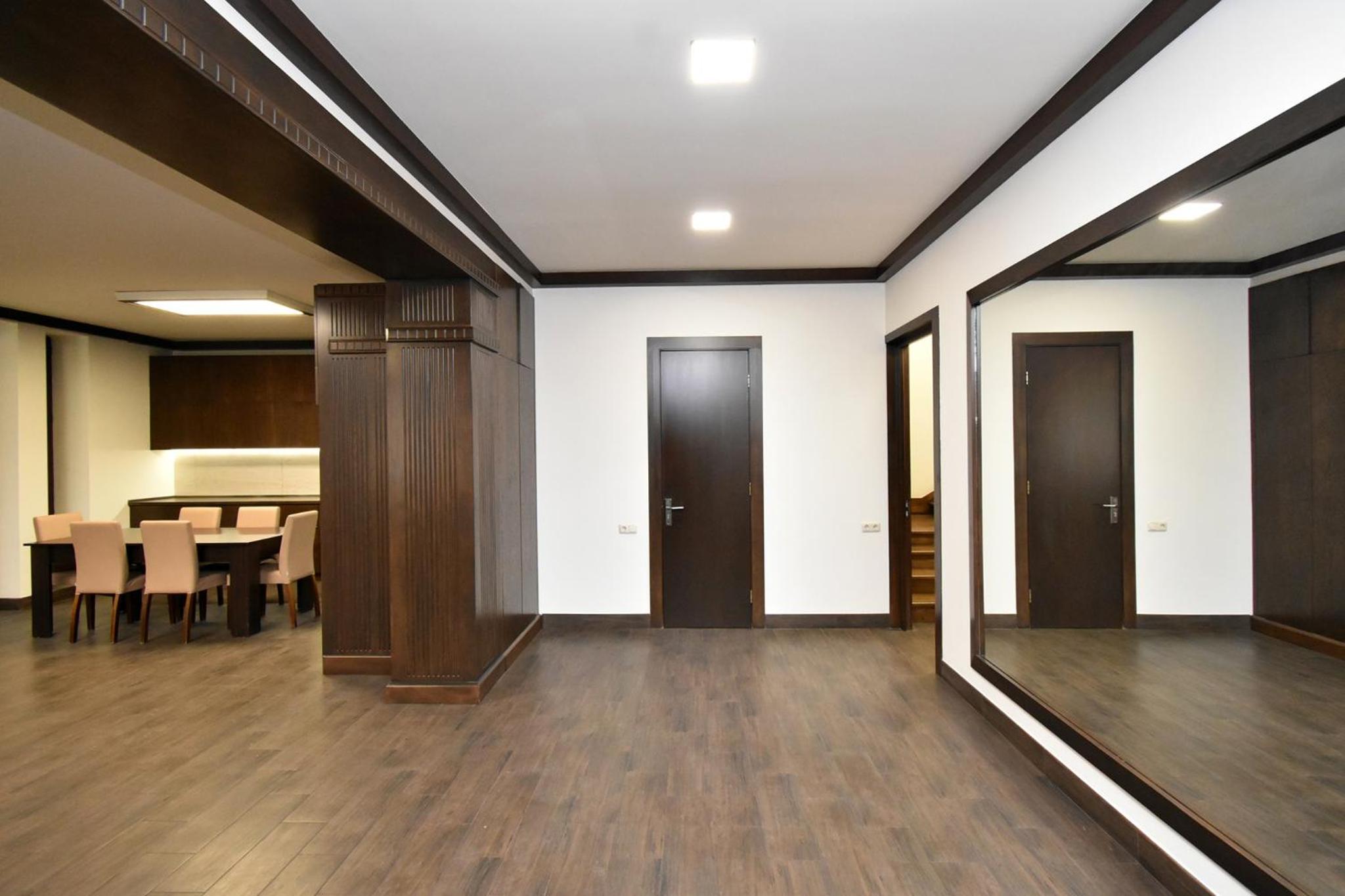 Luxury White House In Yerevan