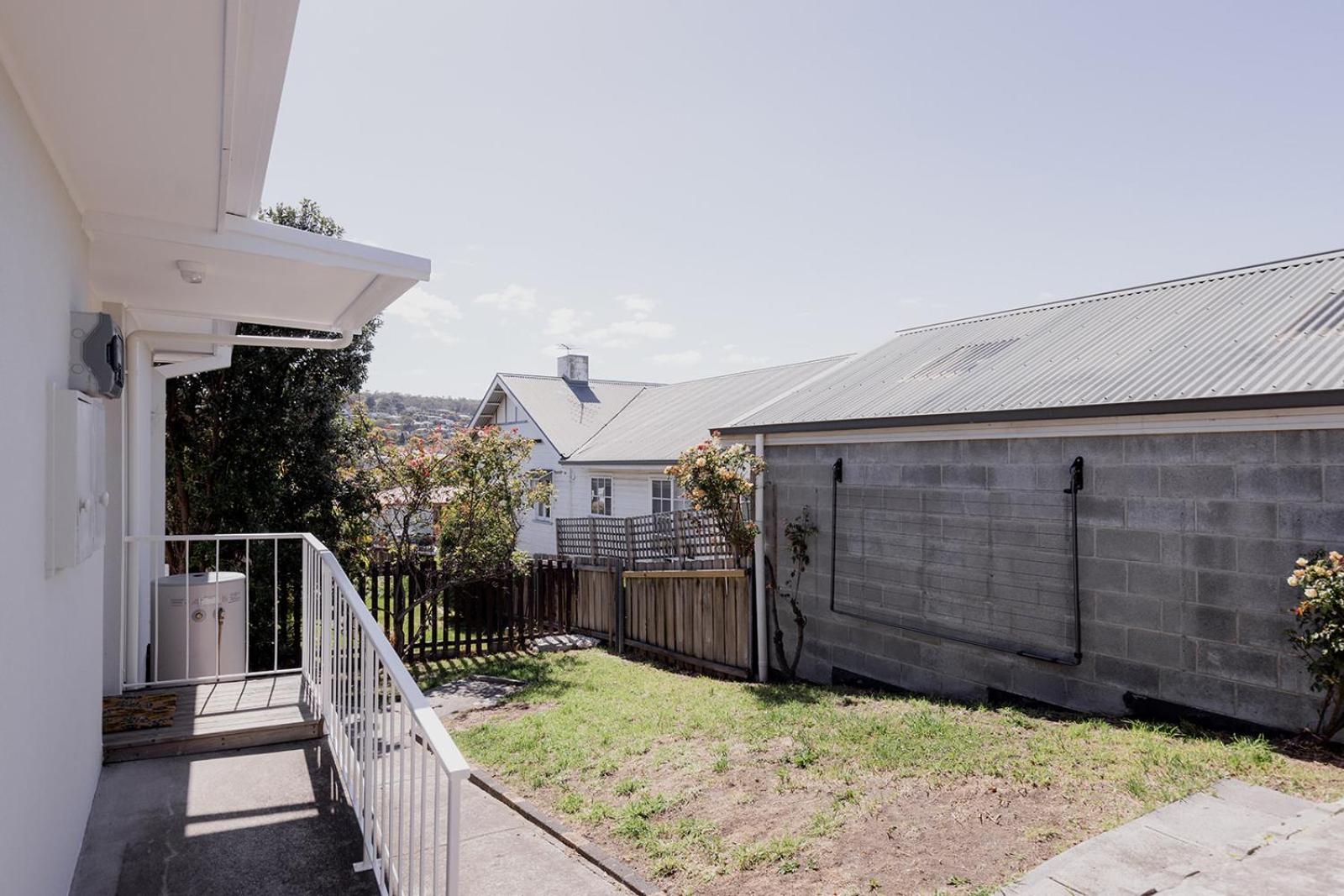 Modern refurbished unit in charming Bellerive