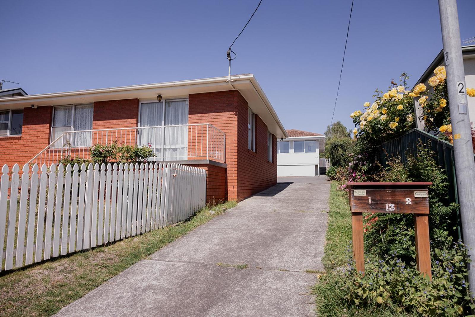 Modern refurbished unit in charming Bellerive