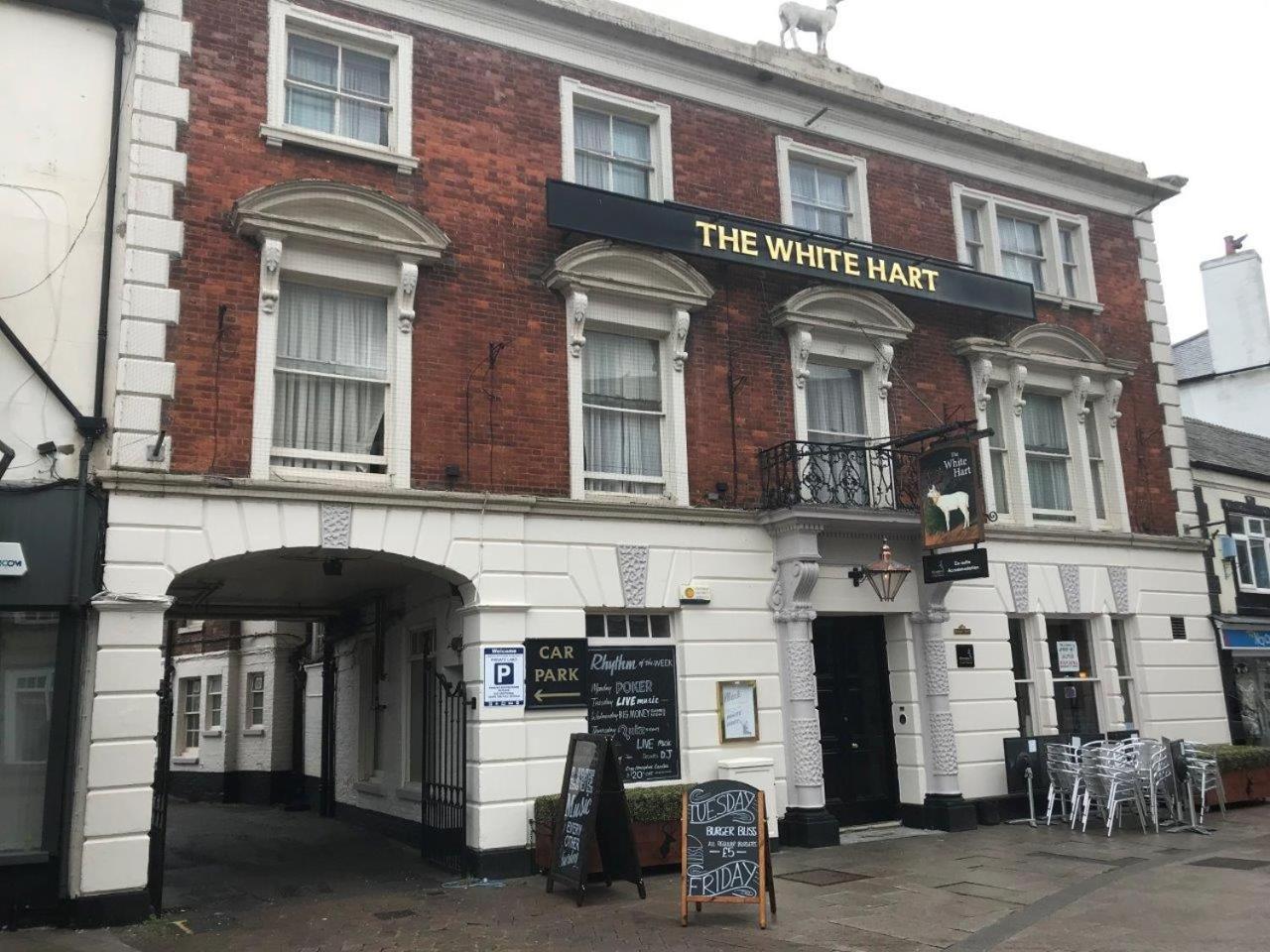 Hotel White Hart, Andover by Marston's Inns - Image 1