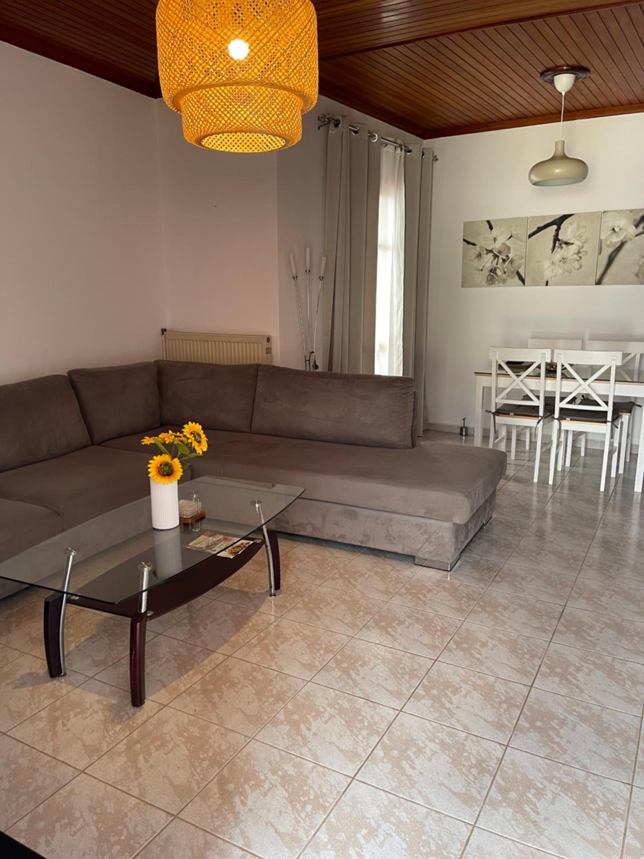 Dandolos House
