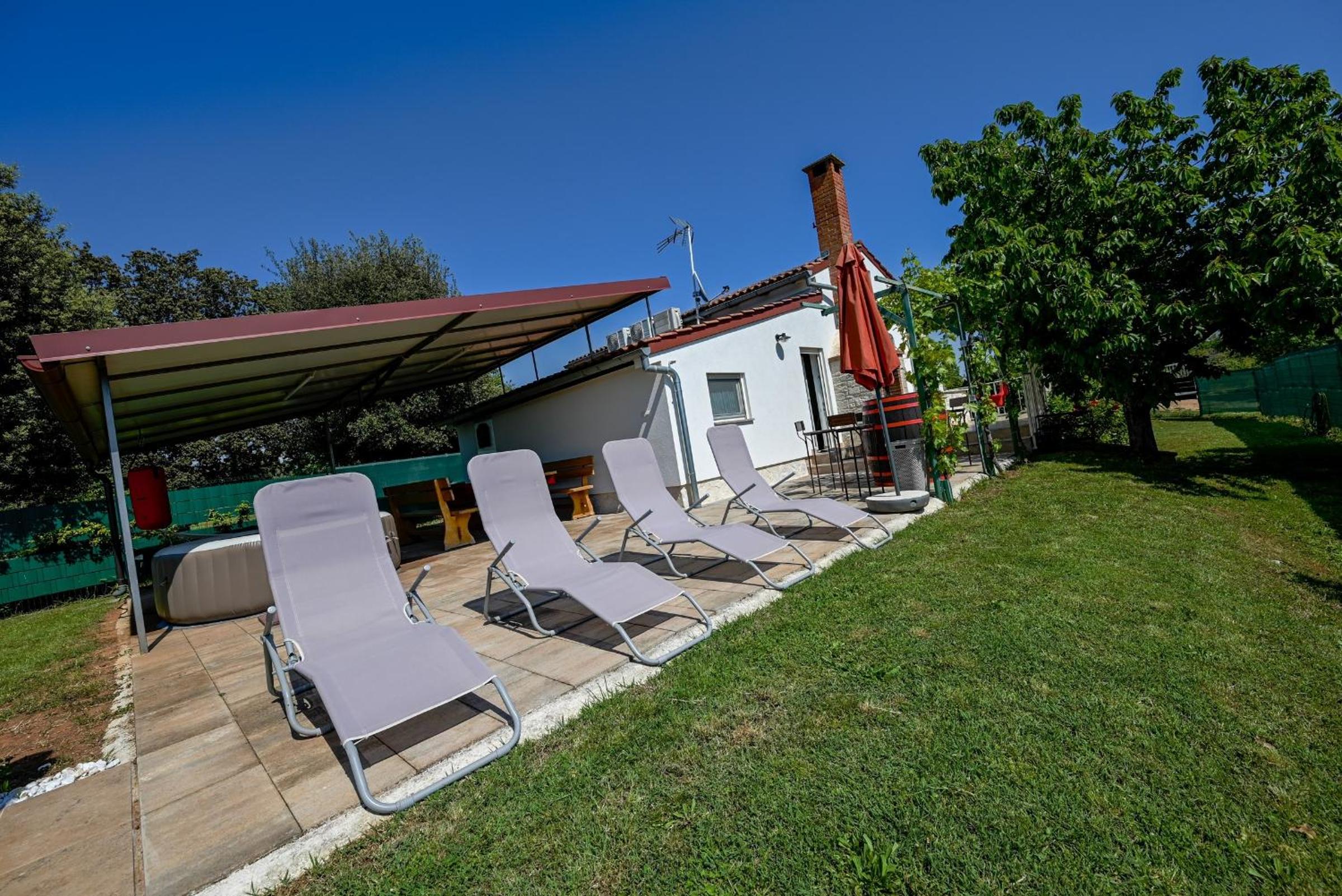 Casa Emily
