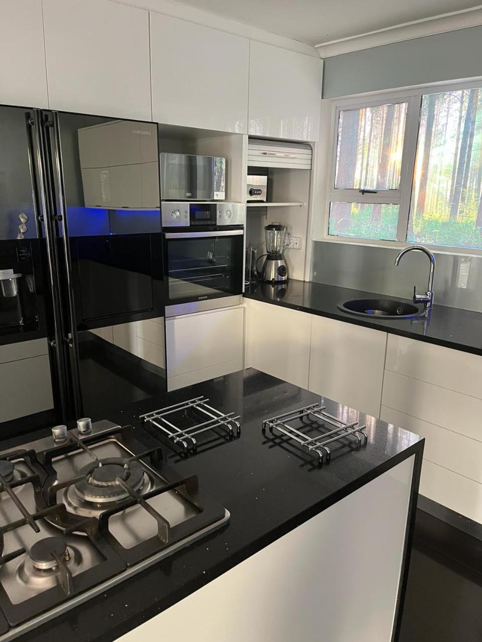 Executive Home Milnerton Ridge