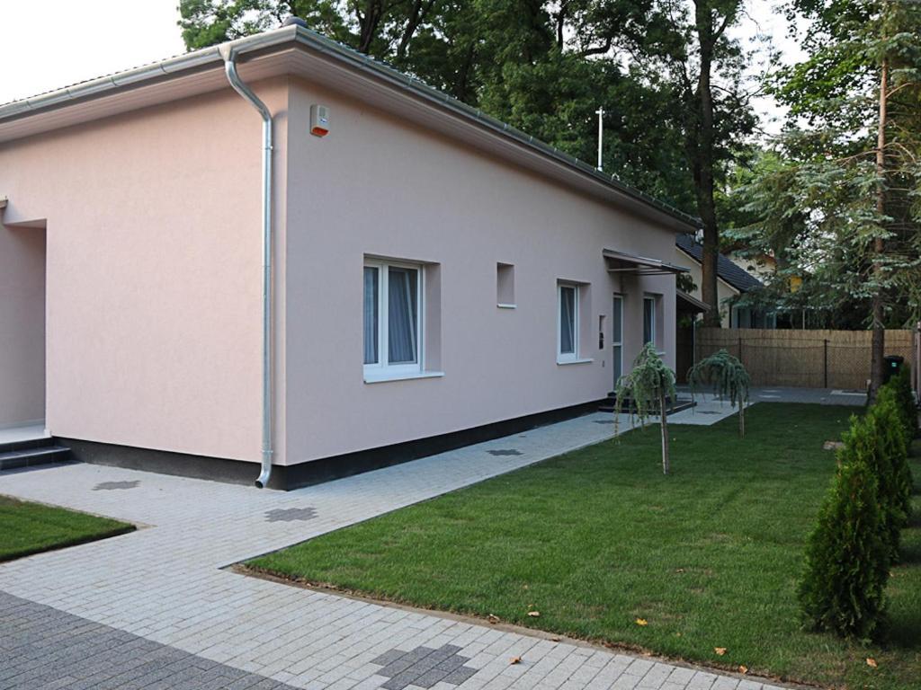 Tóparti Apartmanház