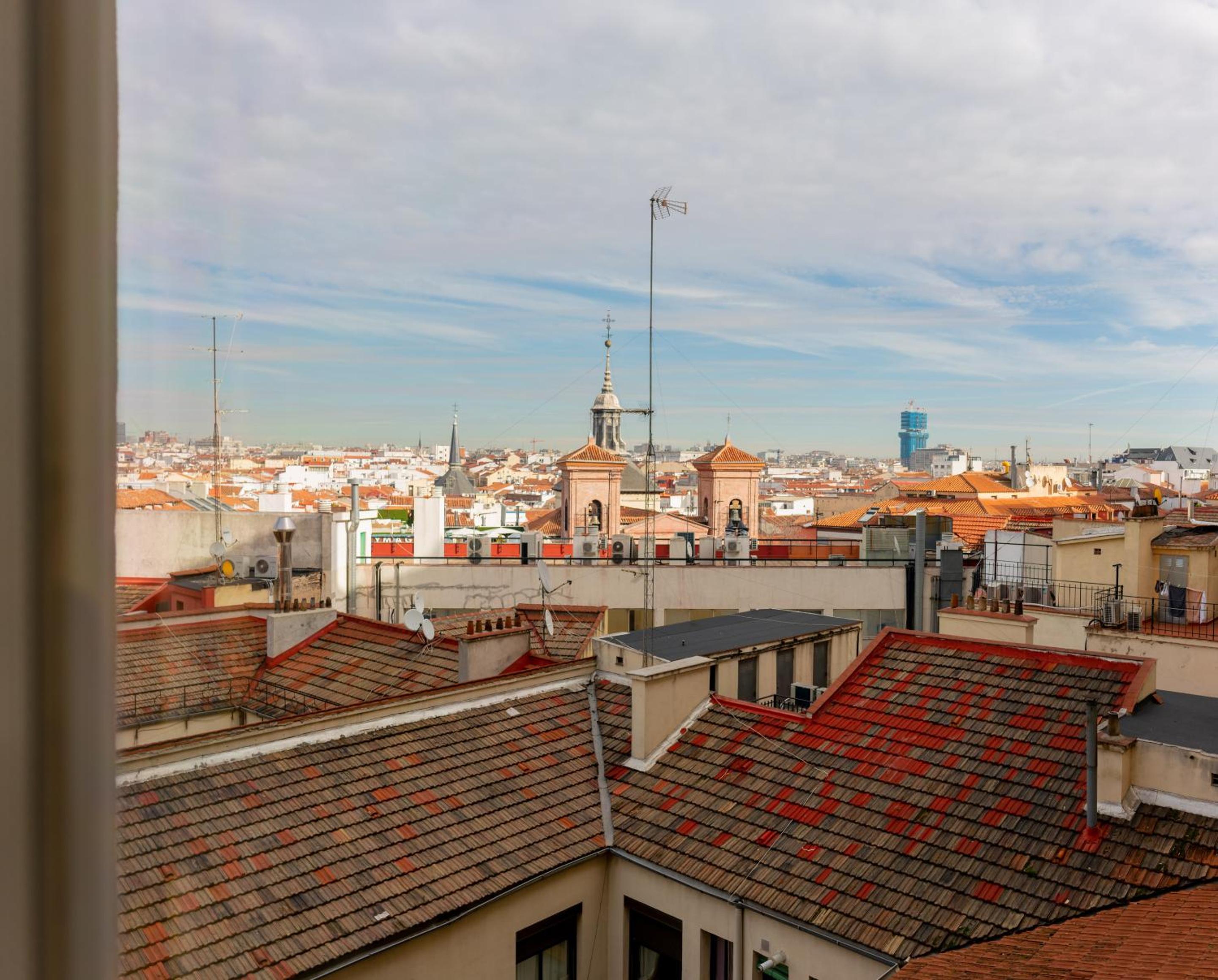 Hostal Josefina-Gran Vía photo 5