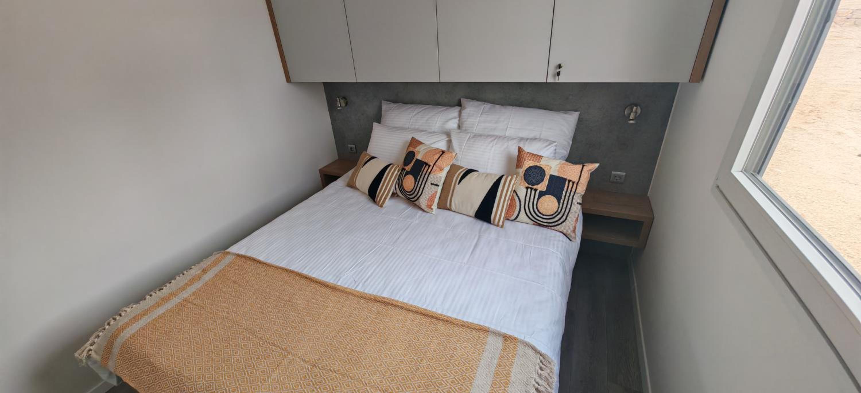 Adriaticoast Holiday Apartments- Dalmatian Dream
