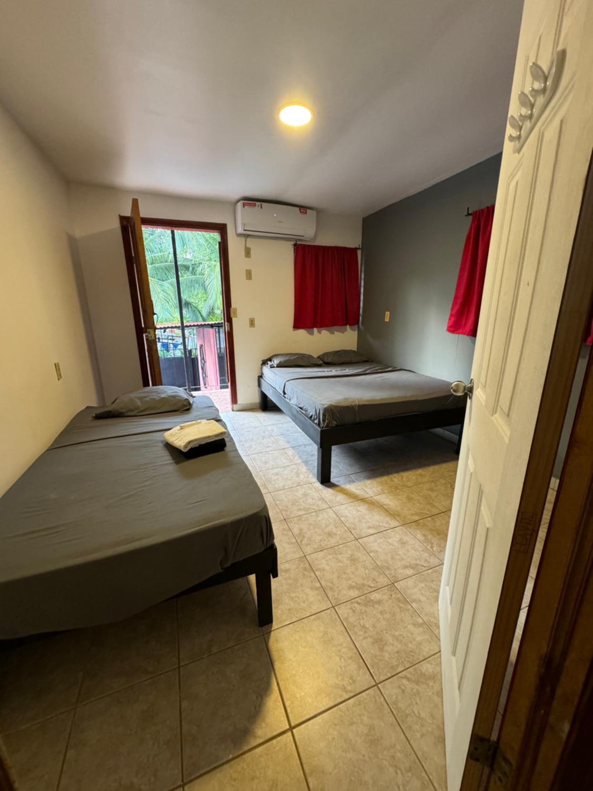 CASA FOTR LOCO