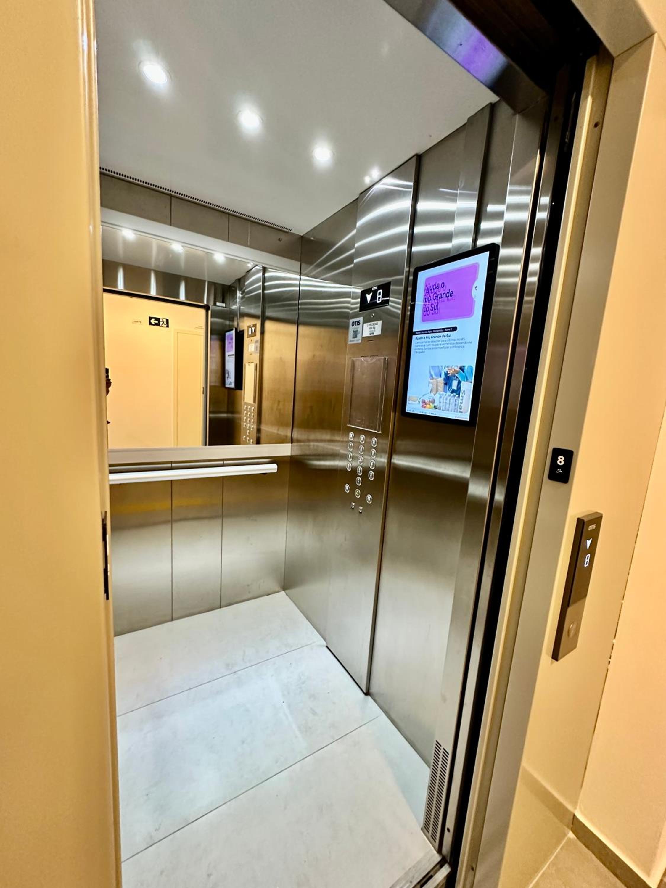 Apartamento, Novo, Sacada, 2 Dorms, no Polo Cultural e Eventos da Cidade de São Paulo
