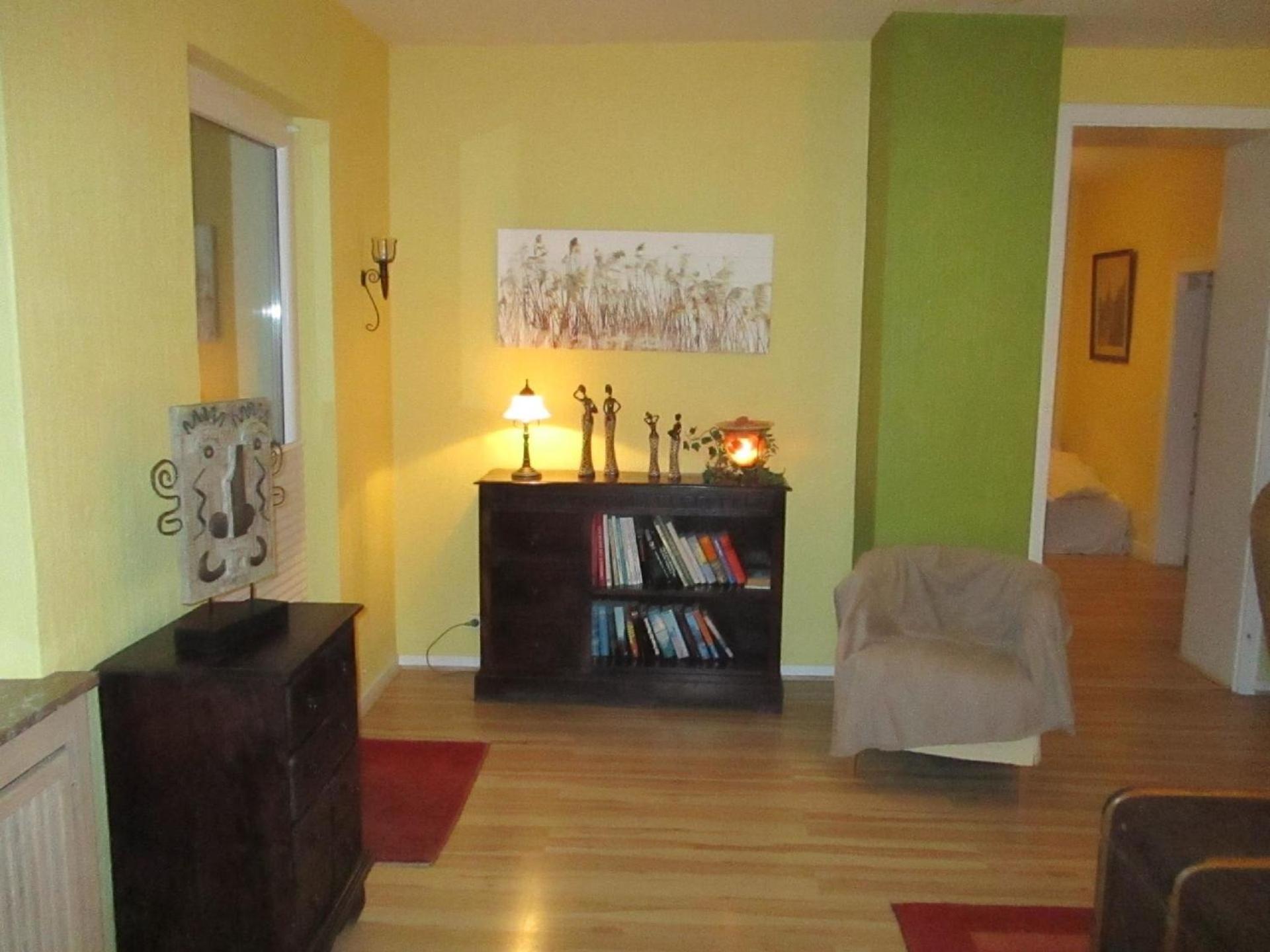 Große, hundefreundliche Ferienwohnung mit großer Terrasse in Flussnähe