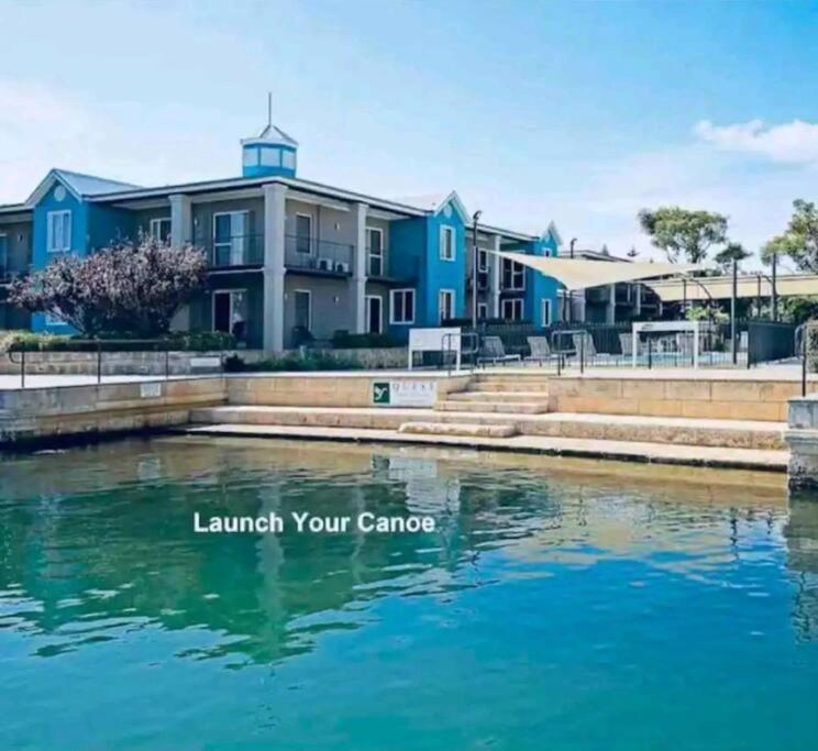 2 bedroom Apartment in resort Jetty available