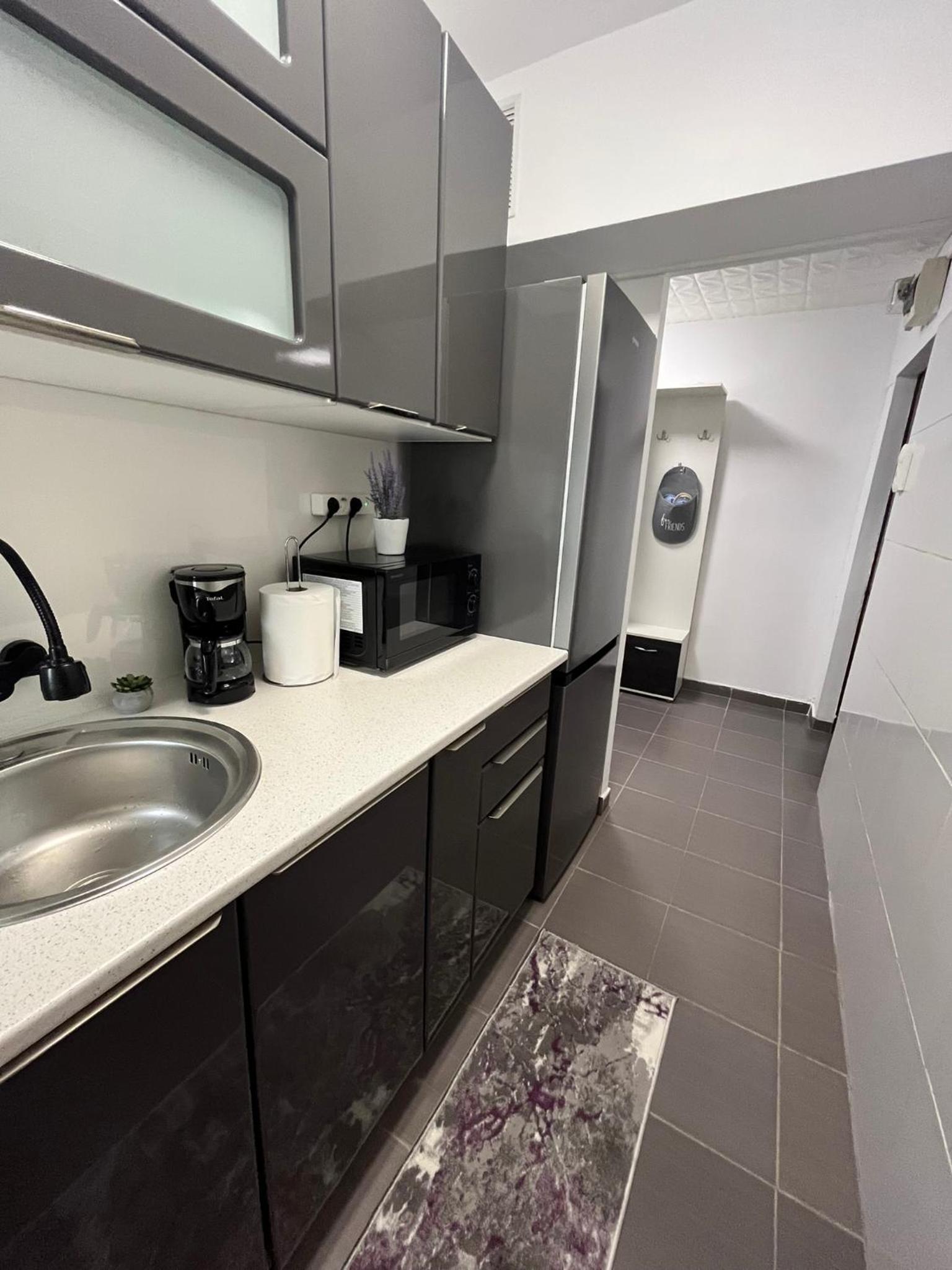 Star Apartment