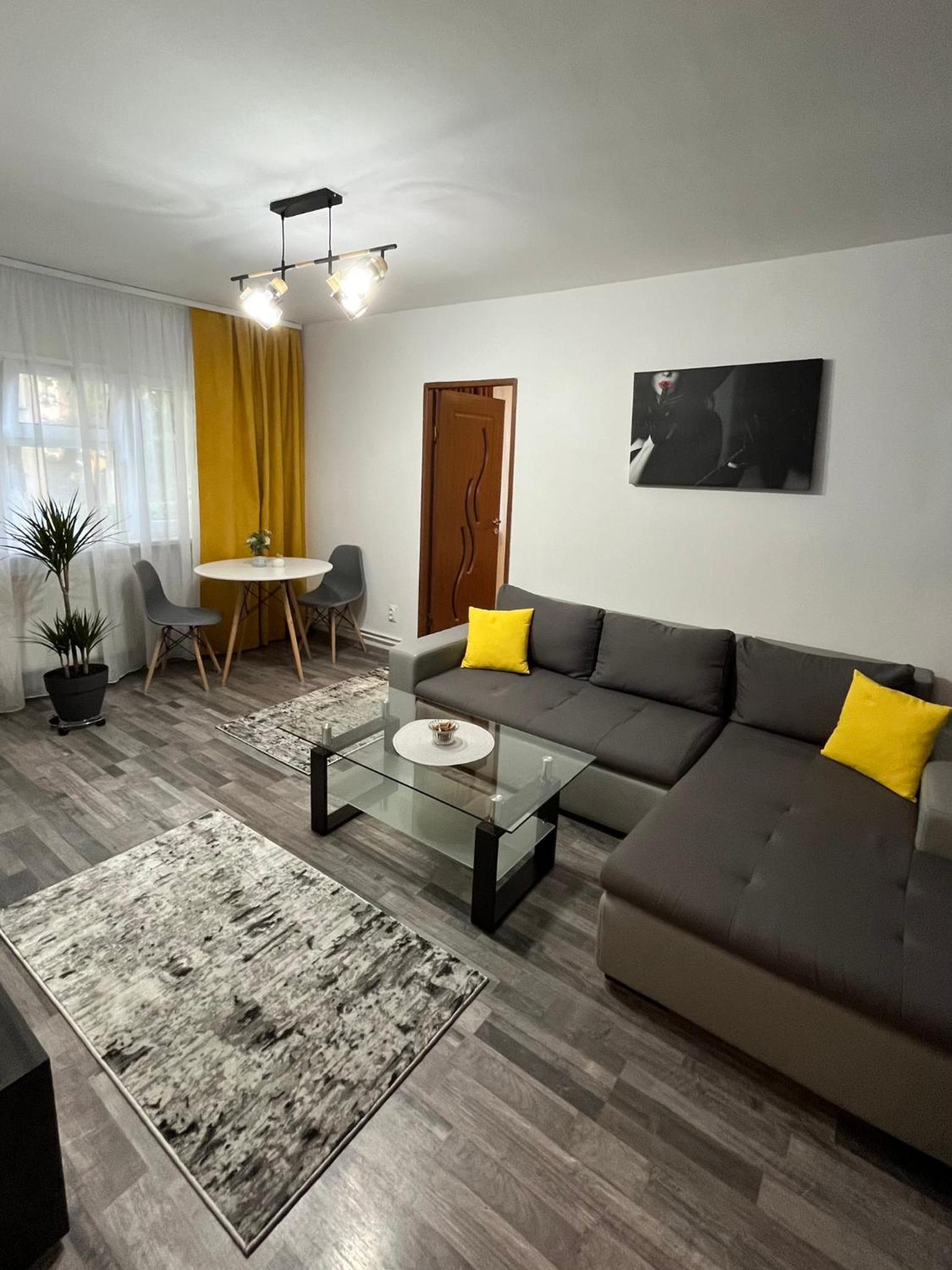 Star Apartment