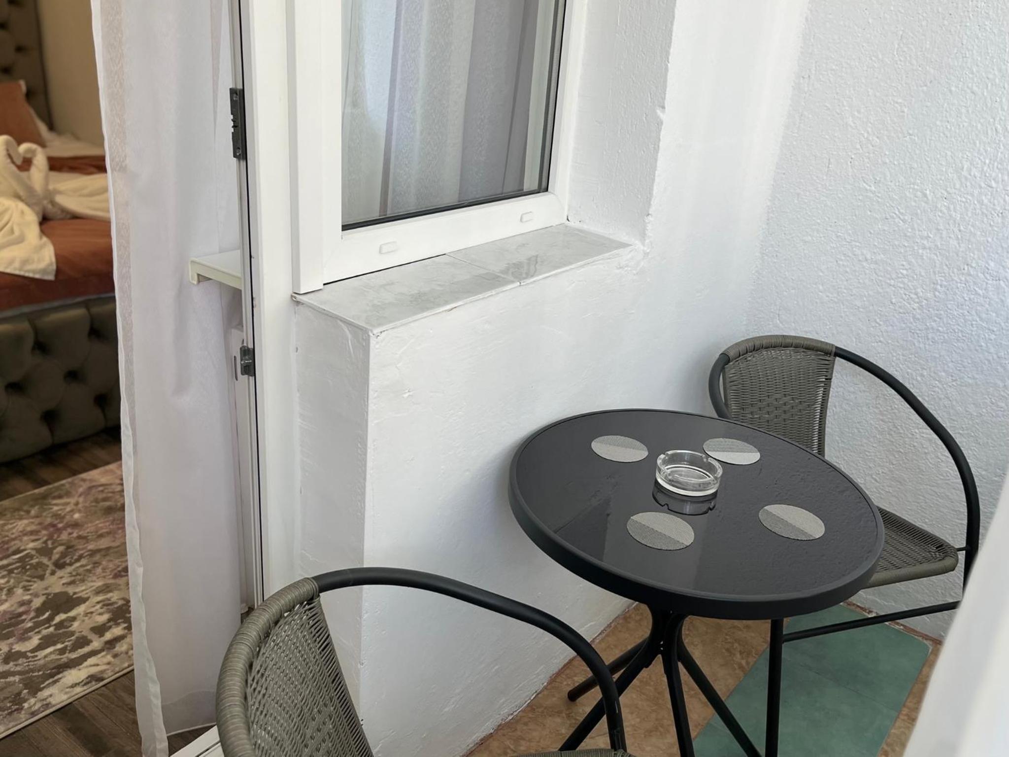Star Apartment