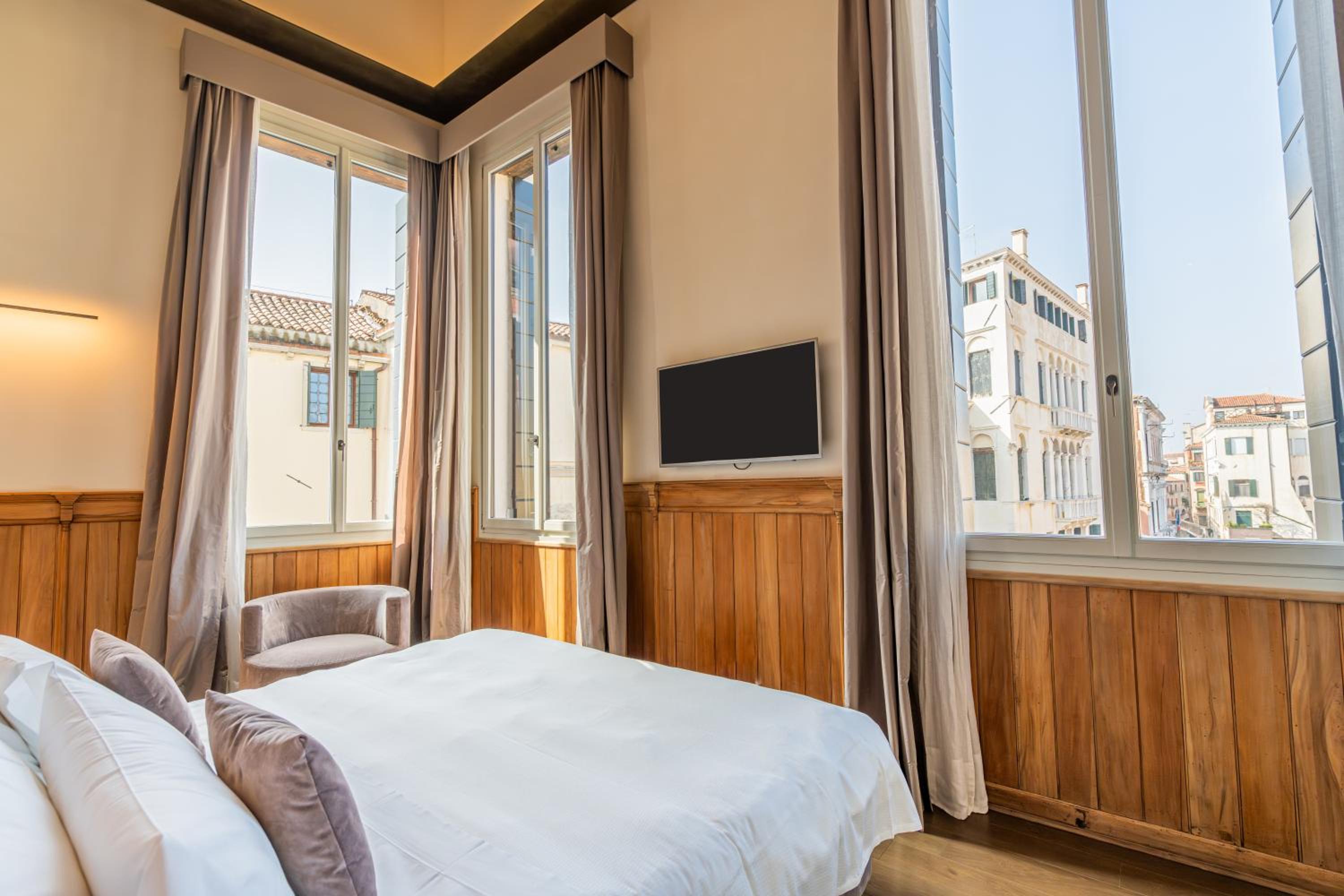 Palazzo Morosini Degli Spezieri - Lifestyle Apartments