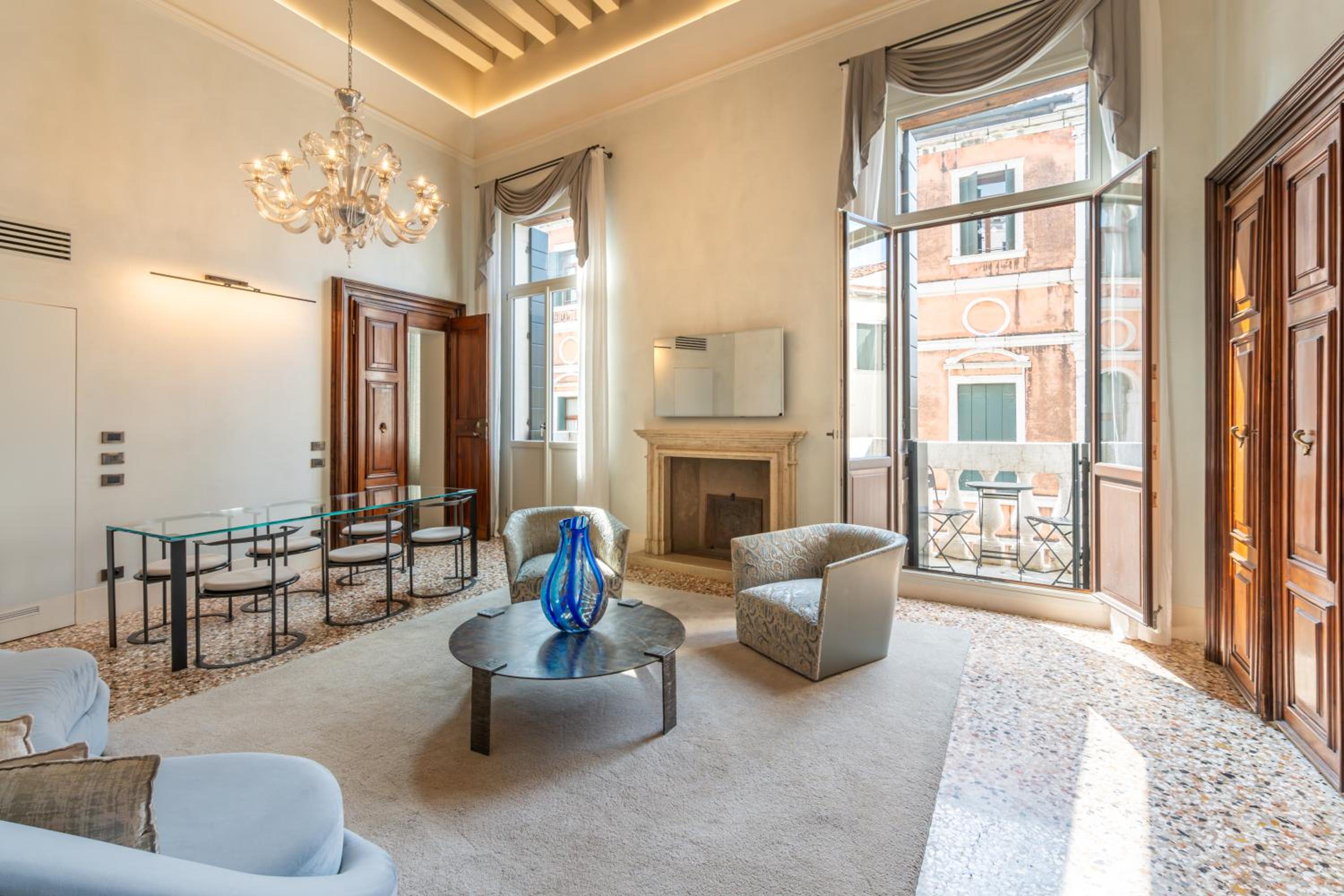 Palazzo Morosini Degli Spezieri - Lifestyle Apartments