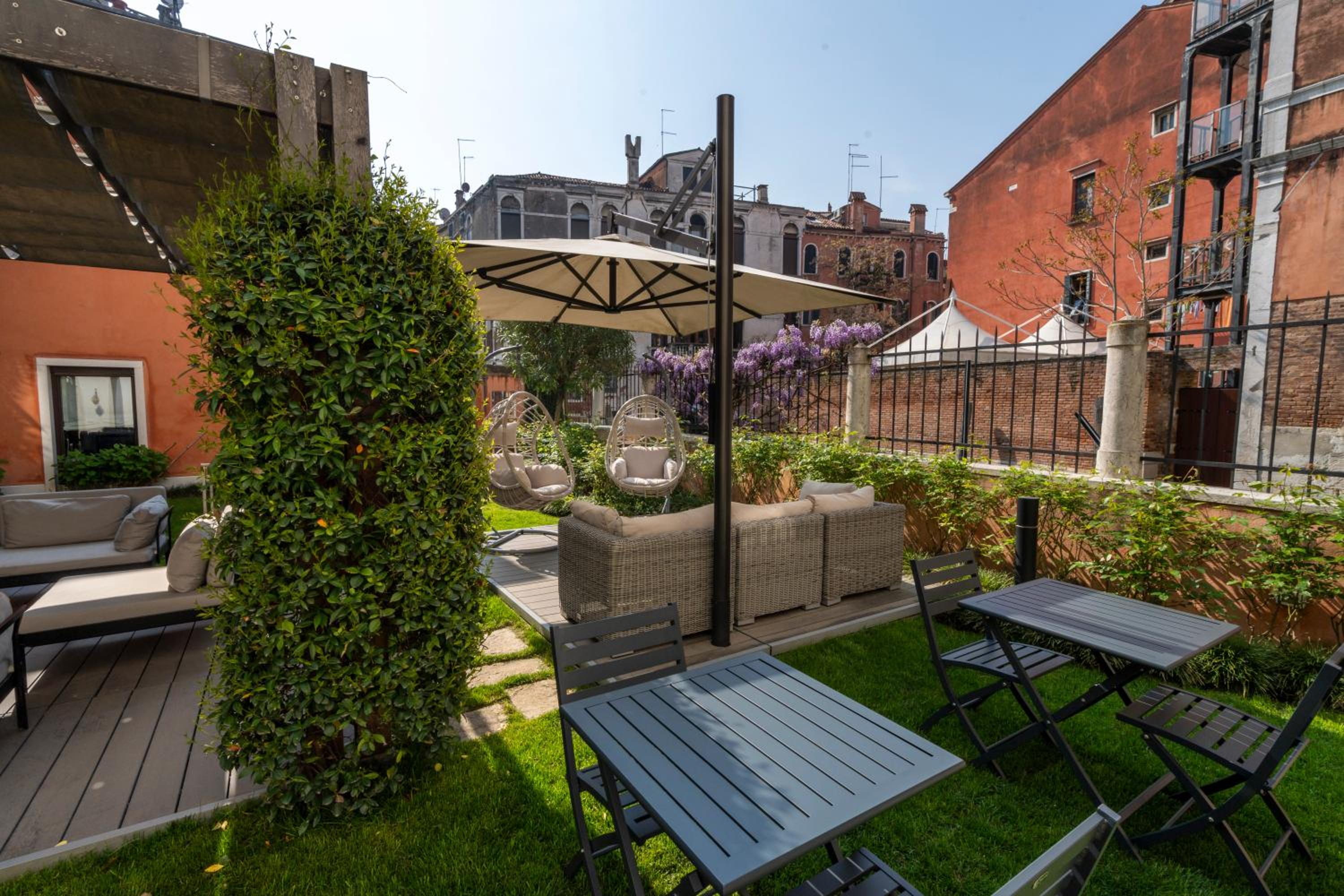 Palazzo Morosini Degli Spezieri - Lifestyle Apartments