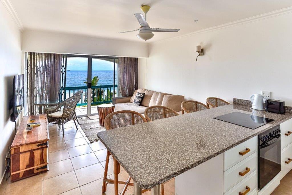 Mini Perissa, Santorini Estate