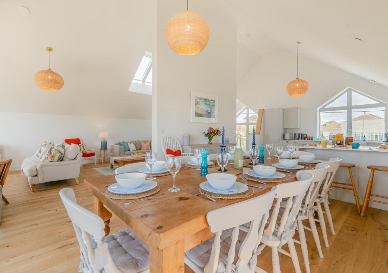 4 Bed in Trevone oc-p28959