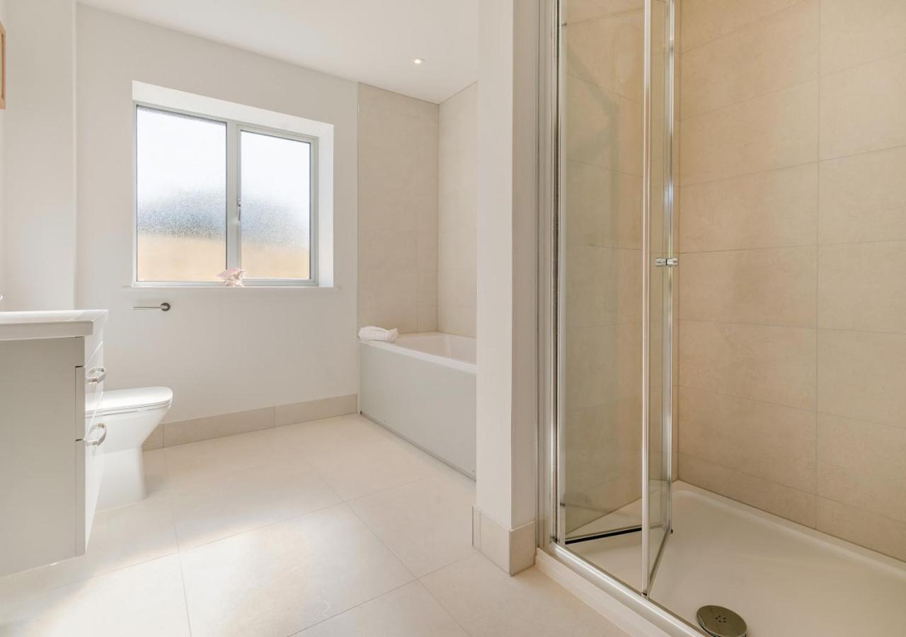 4 Bed in Trevone oc-p28959